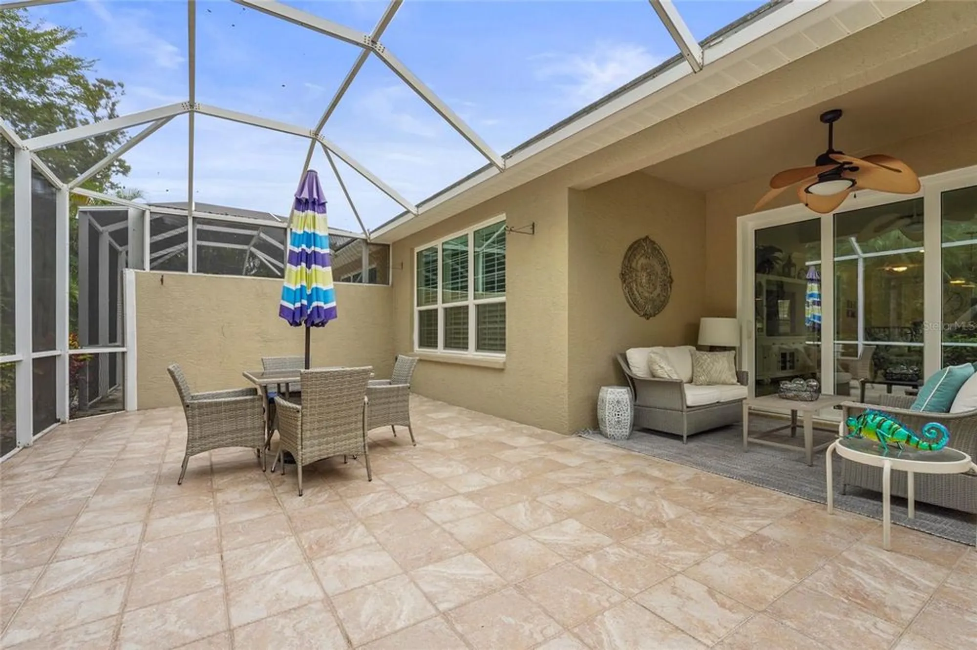 Property Slideshow image 9 of 54 | 4840 lakescene pl, Sarasota, FL, 34243