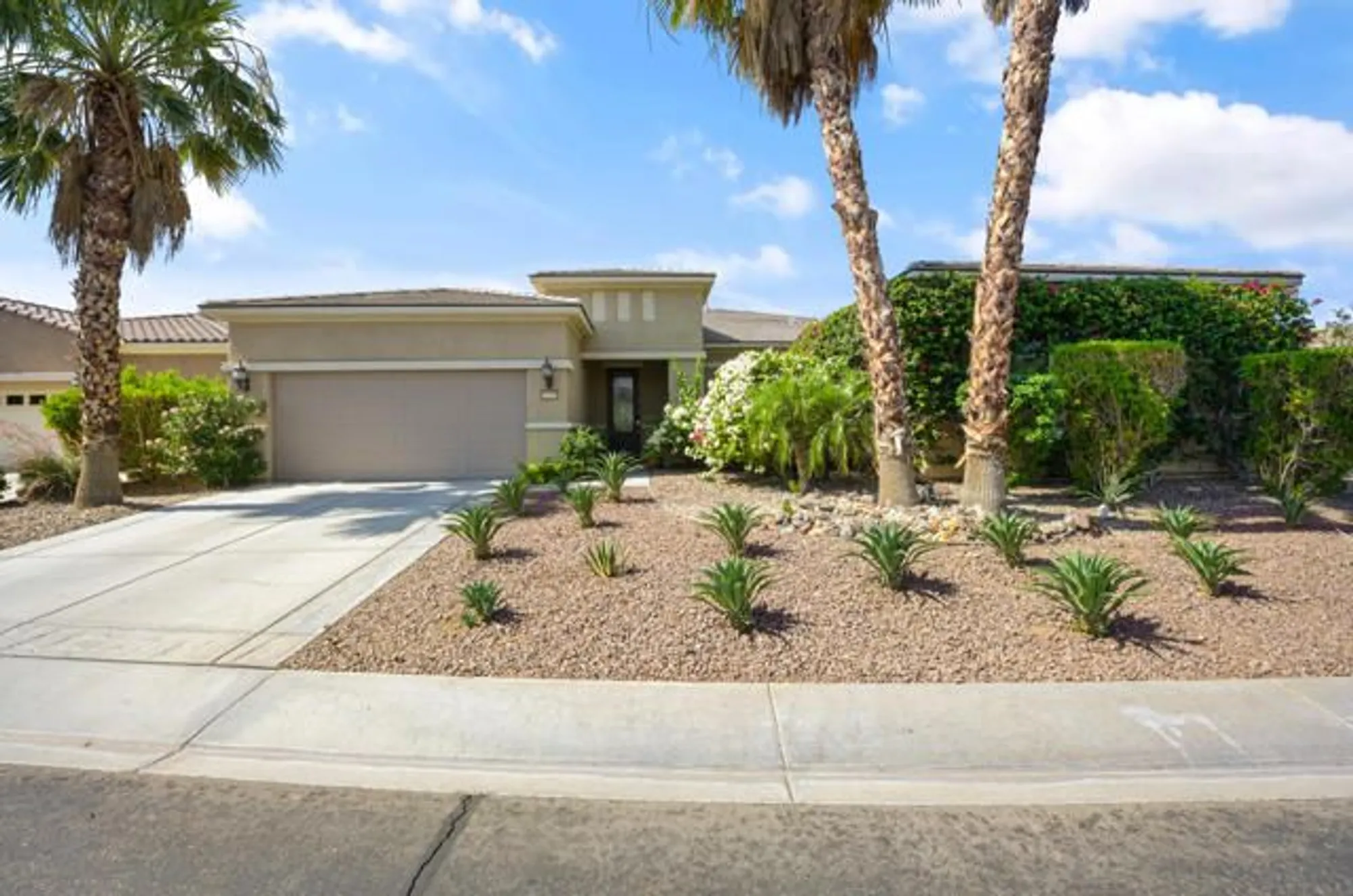 Property Slideshow image 54 of 82 | 81569 corte monteleon, Indio, CA, 92203
