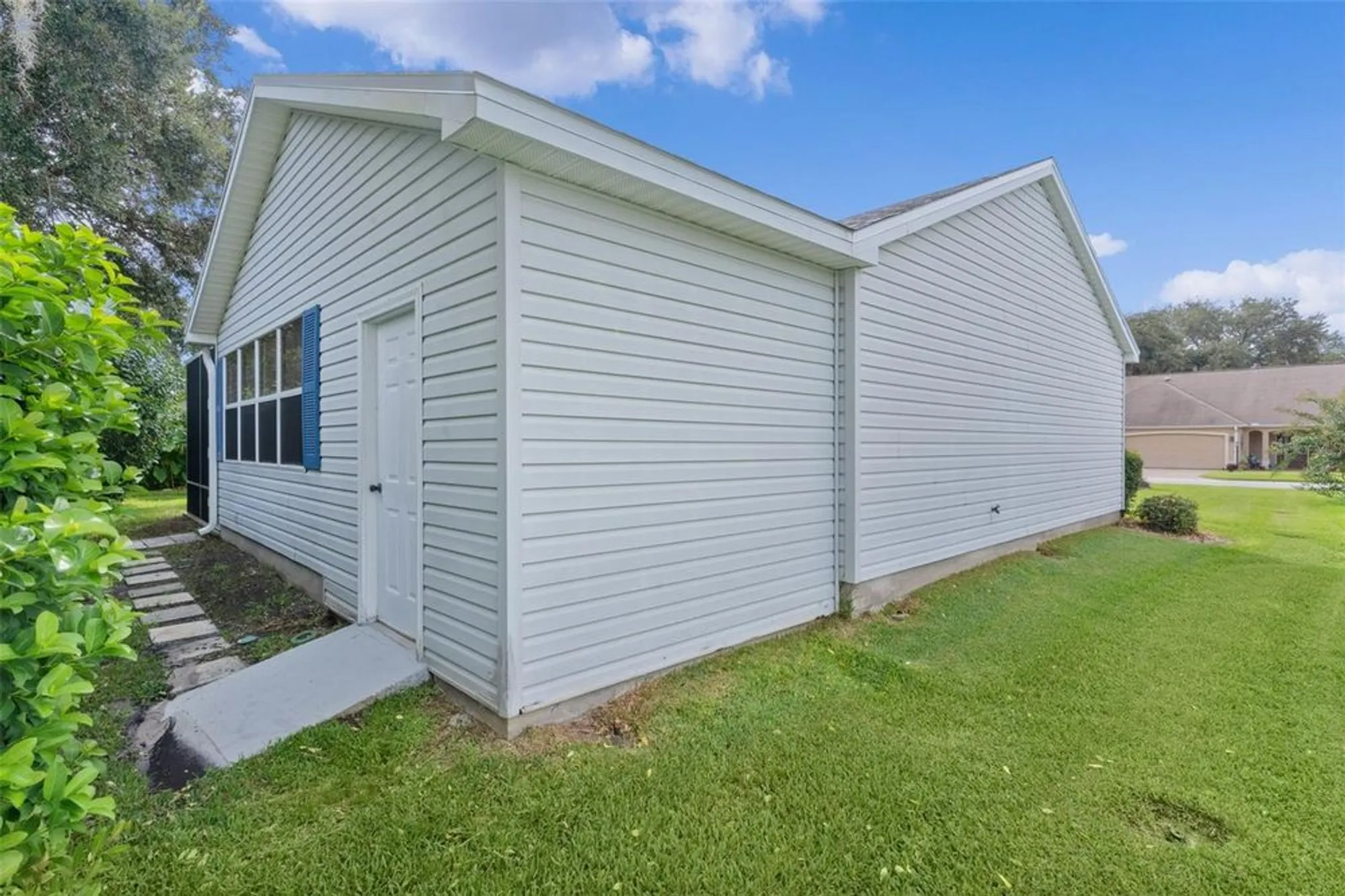 Property Slideshow image 38 of 55 | 1003 del mar dr, Lady Lake, FL, 32159