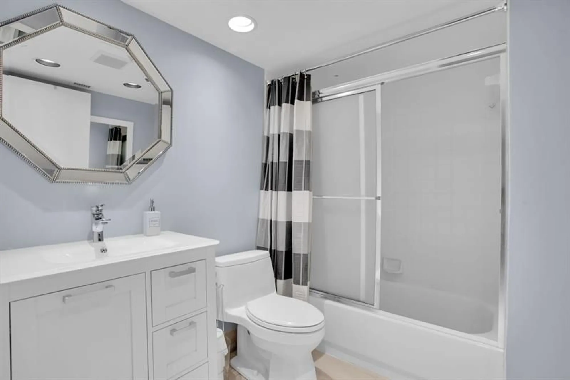 Property Slideshow image 13 of 35 | 1702 andros isle d4, Coconut Creek, FL, 33066