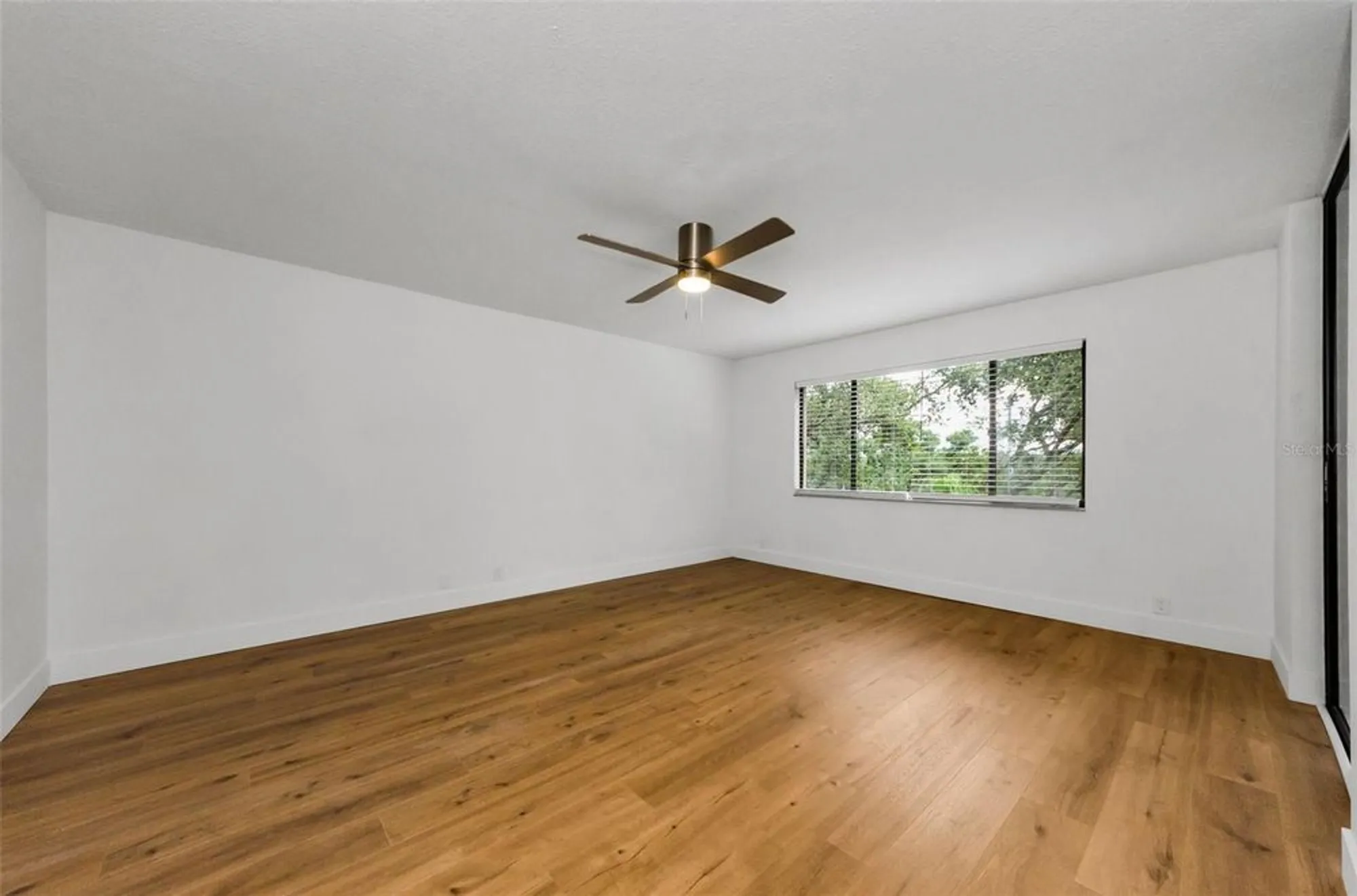 Property Slideshow image 22 of 47 | 3062 eastland blvd unit 308, Clearwater, FL, 33761