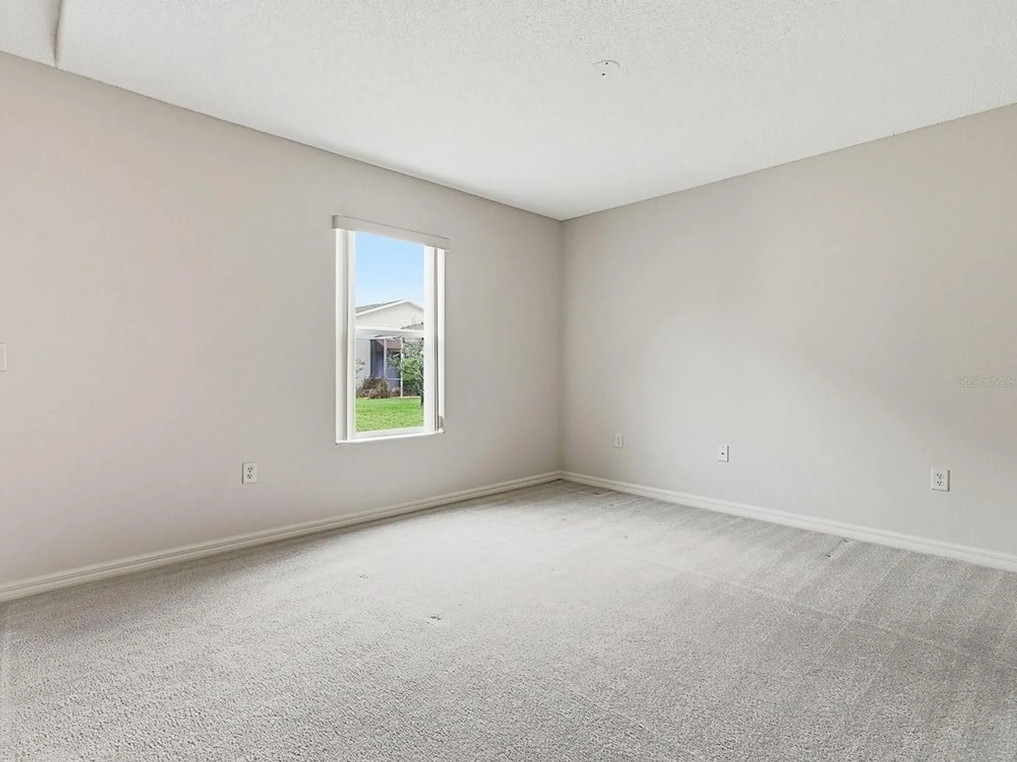 Property Slideshow image 12 of 41 | 231 bentwood dr, Leesburg, FL, 34748