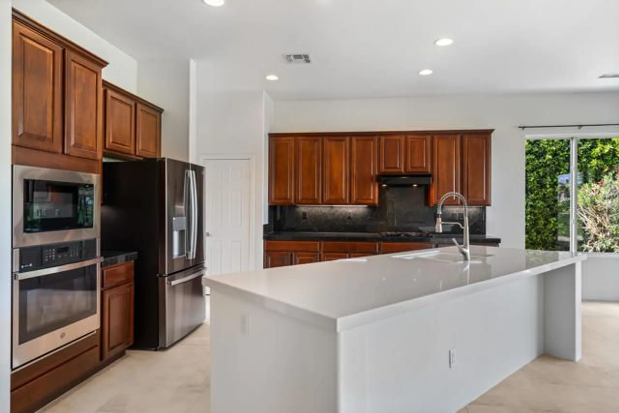 Property Slideshow image 11 of 67 | 43393 saint andrews dr, Indio, CA, 92201