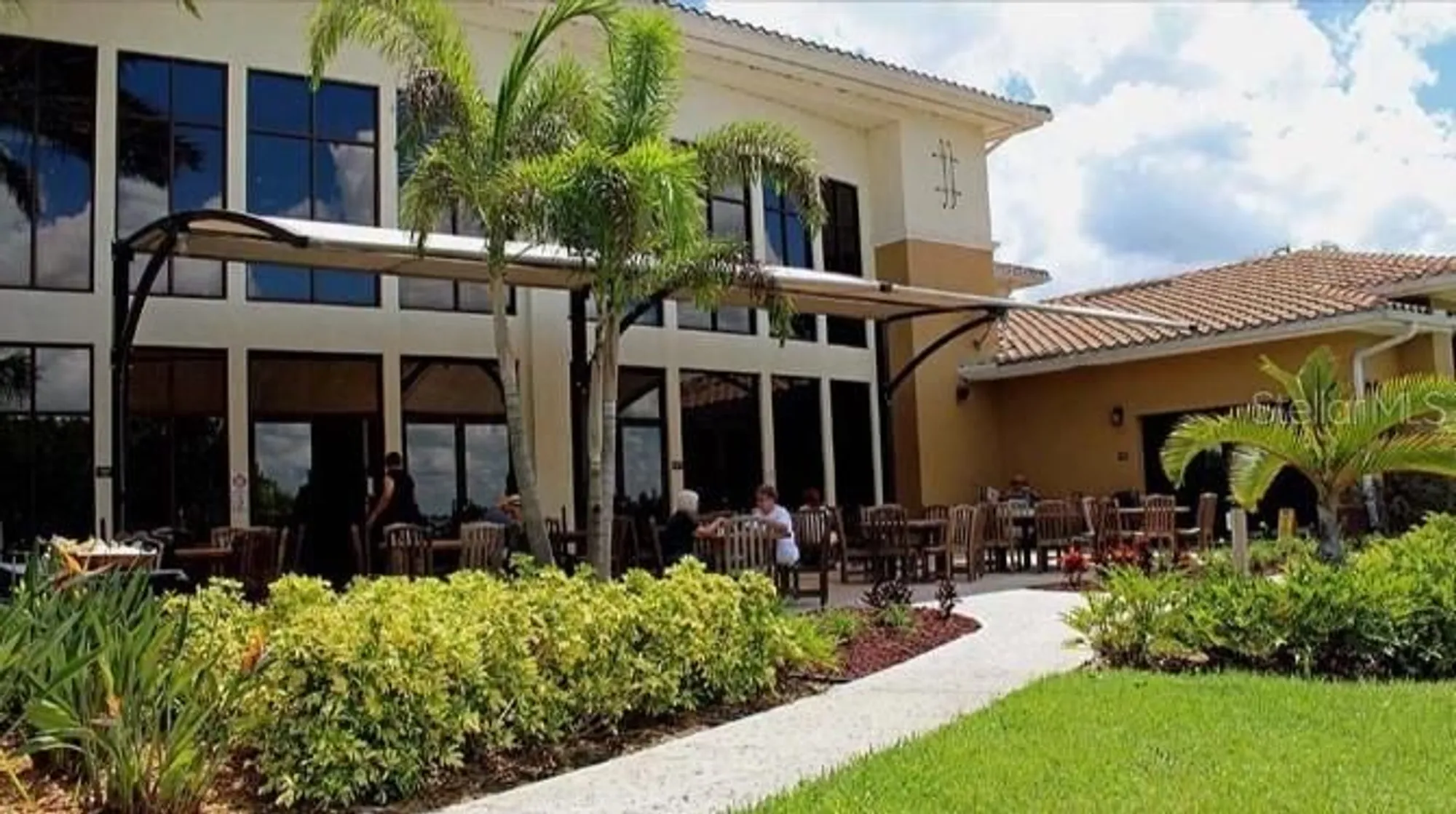 Property Slideshow image 62 of 72 | 951 villeroy greens dr, Sun City Center, FL, 33573