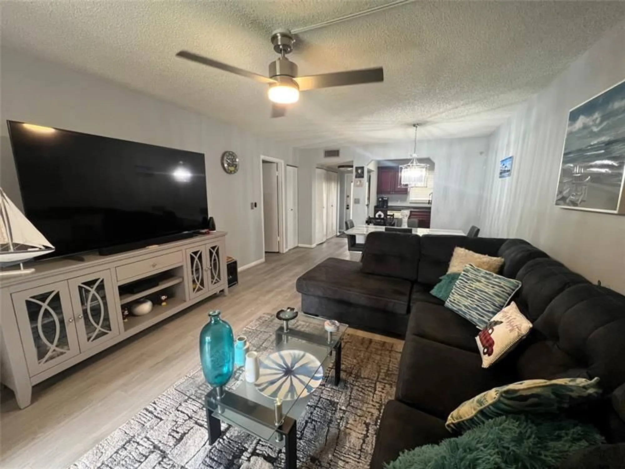 Property Slideshow image 7 of 35 | 6670 royal palm blvd 106k, Margate, FL, 33063