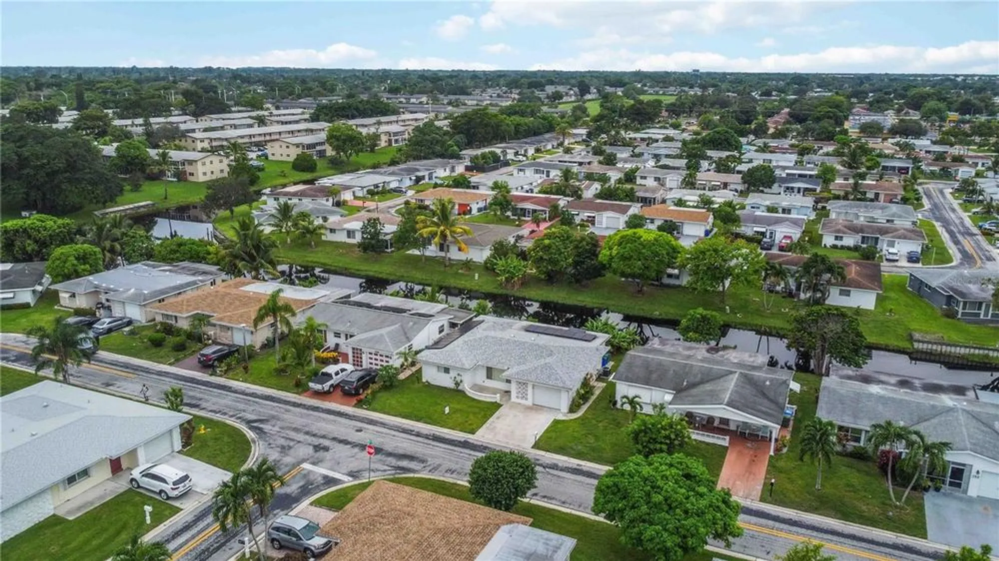 Property Slideshow image 49 of 57 | 735 nw 73rd ter, Margate, FL, 33063