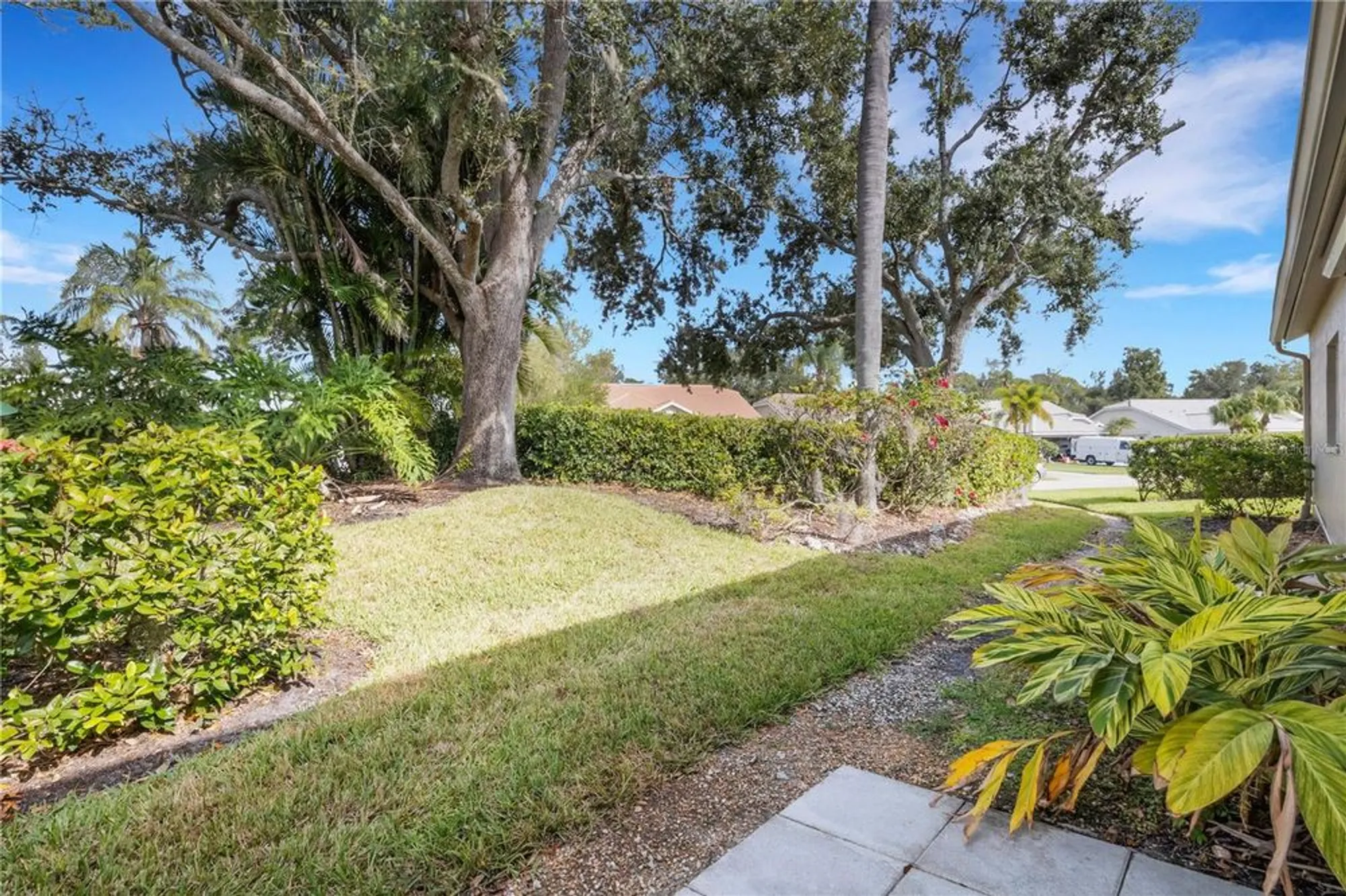 Property Slideshow image 43 of 60 | 6935 stoneywalk ct, Bradenton, FL, 34203