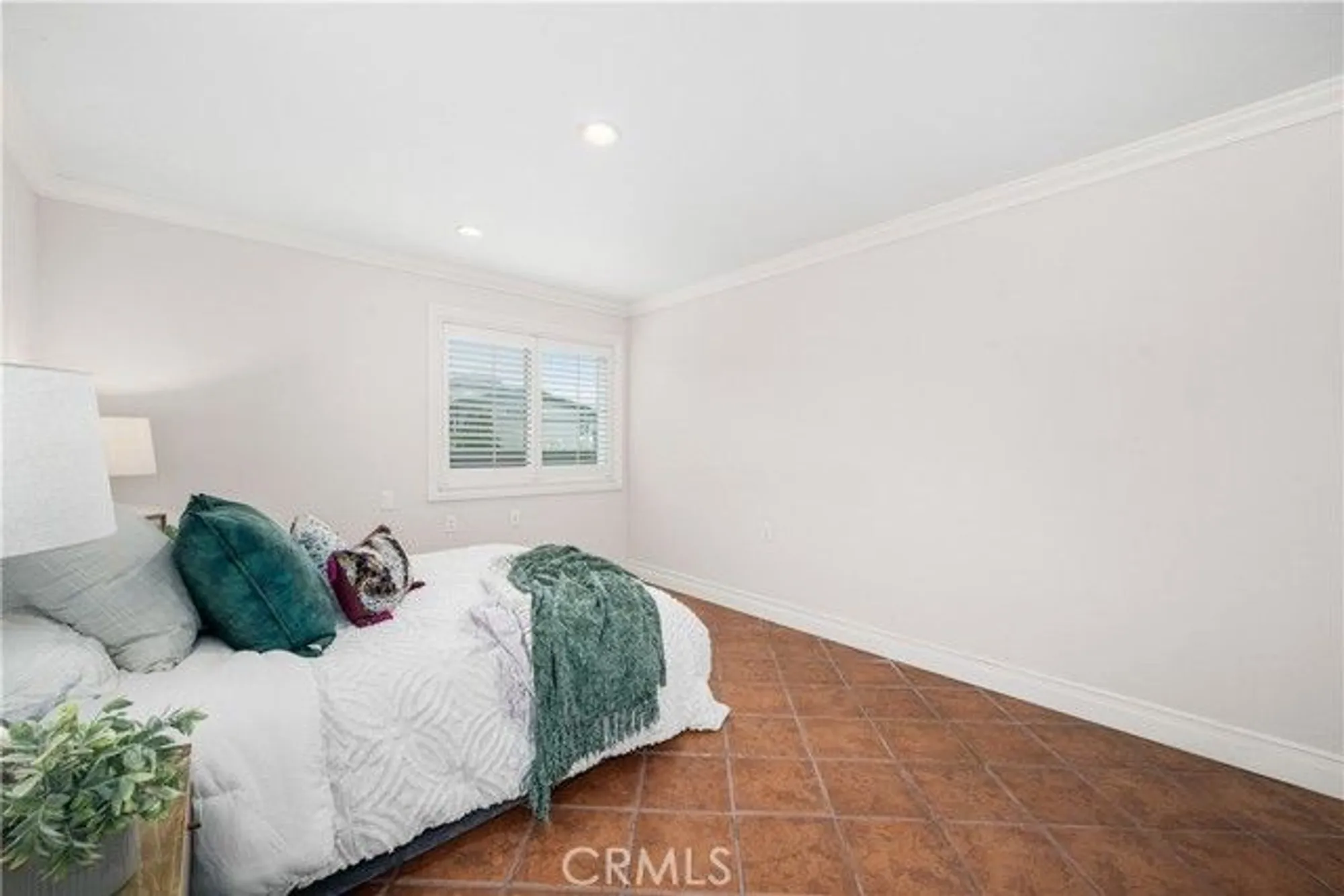 Property Slideshow image 37 of 43 | 1920 mckinney way apt 17a, Seal Beach, CA, 90740