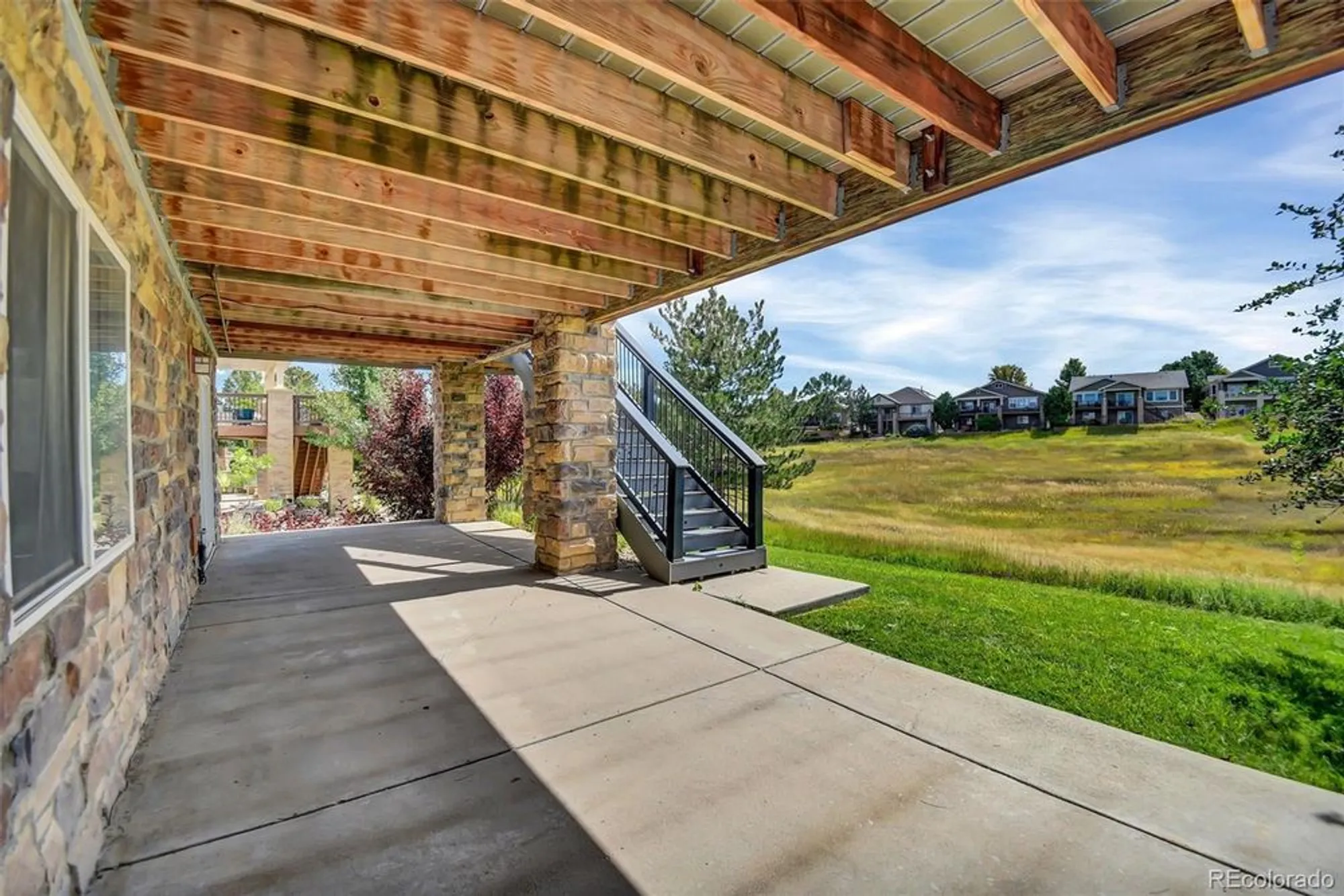 Property Slideshow image 29 of 34 | 23464 e heritage pkwy, Aurora, CO, 80016