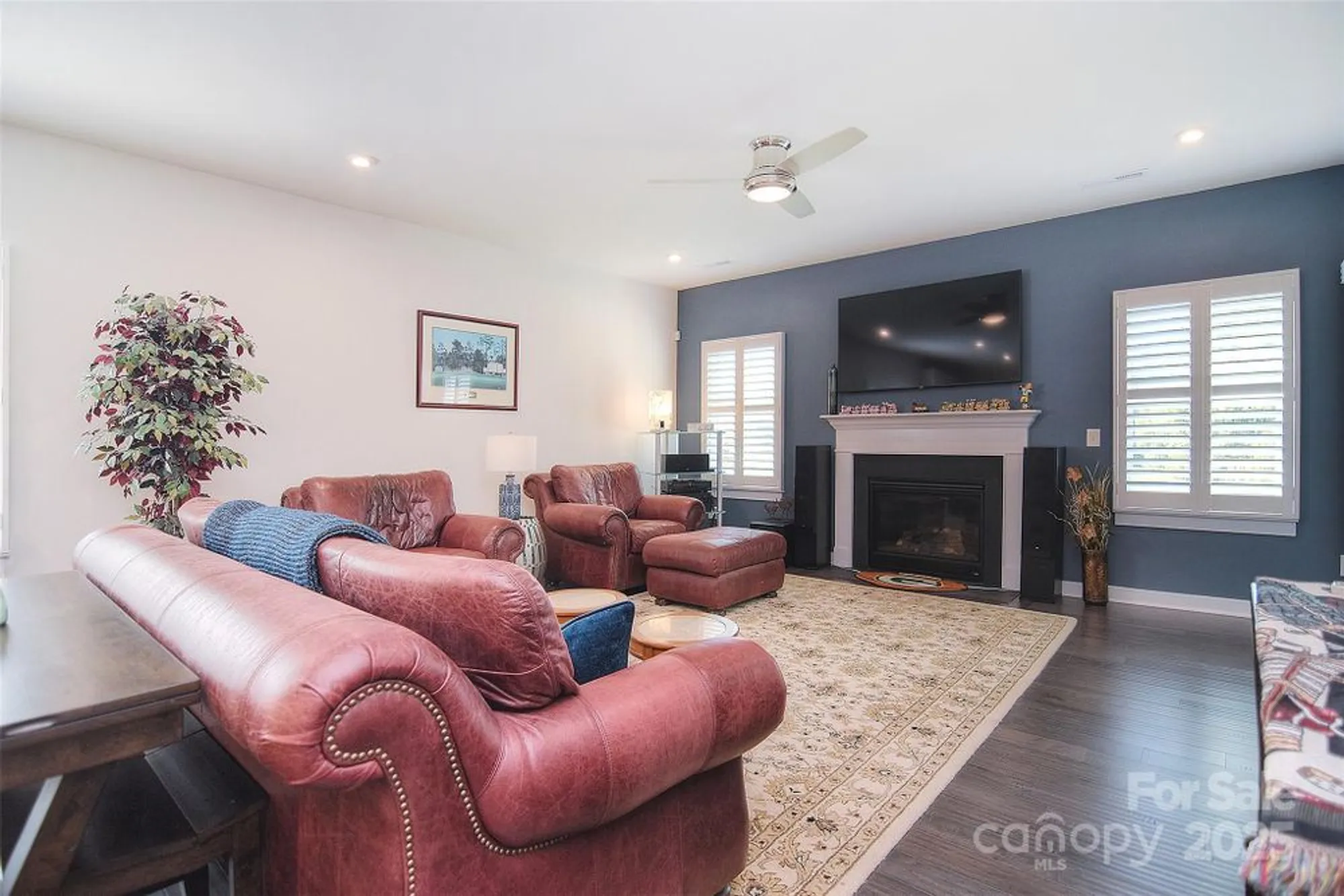 Property Slideshow image 10 of 38 | 5219 larewood dr, Charlotte, NC, 28215