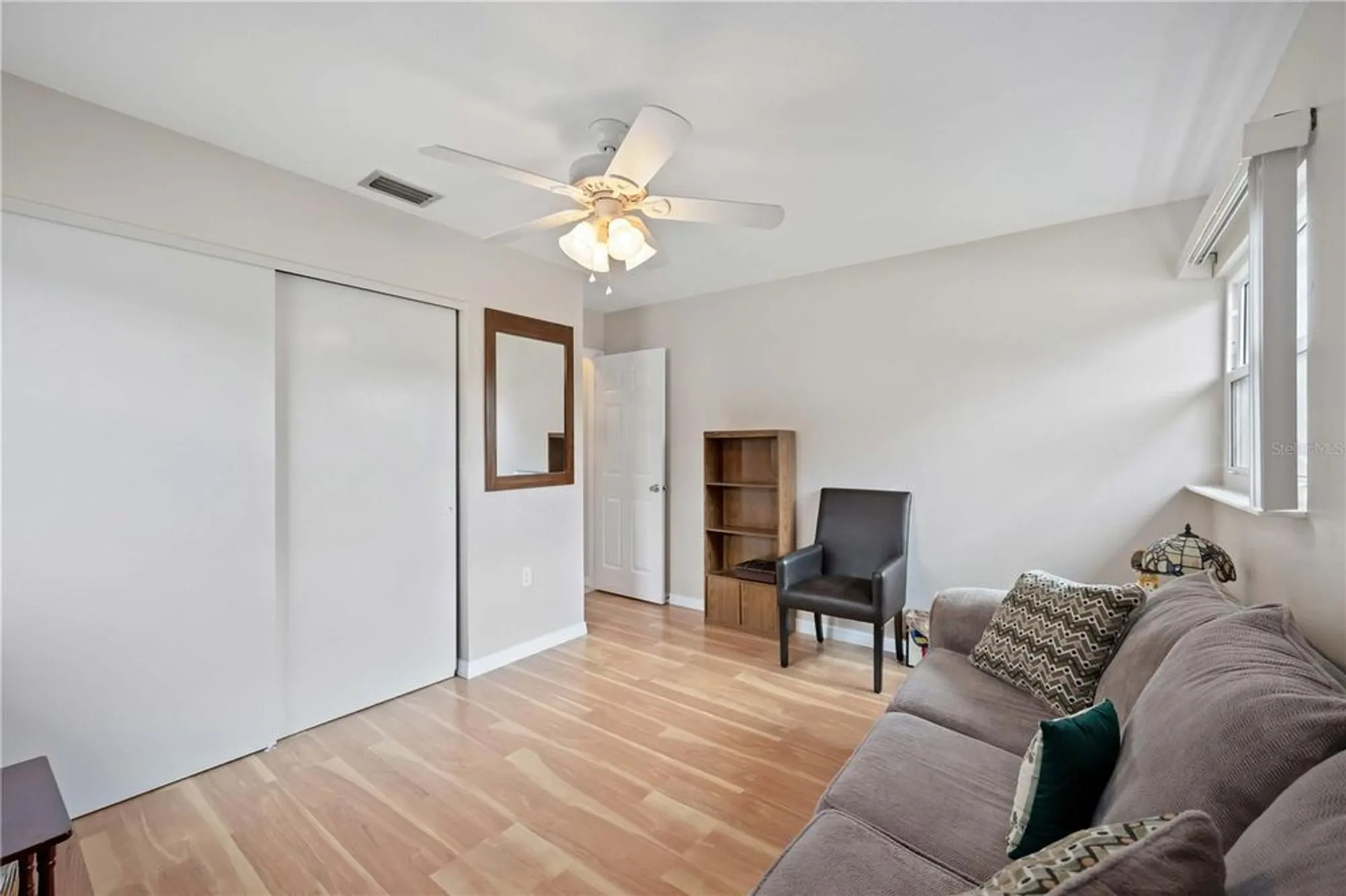 Property Slideshow image 23 of 51 | 3527 silver pine ct # 82, Sarasota, FL, 34231