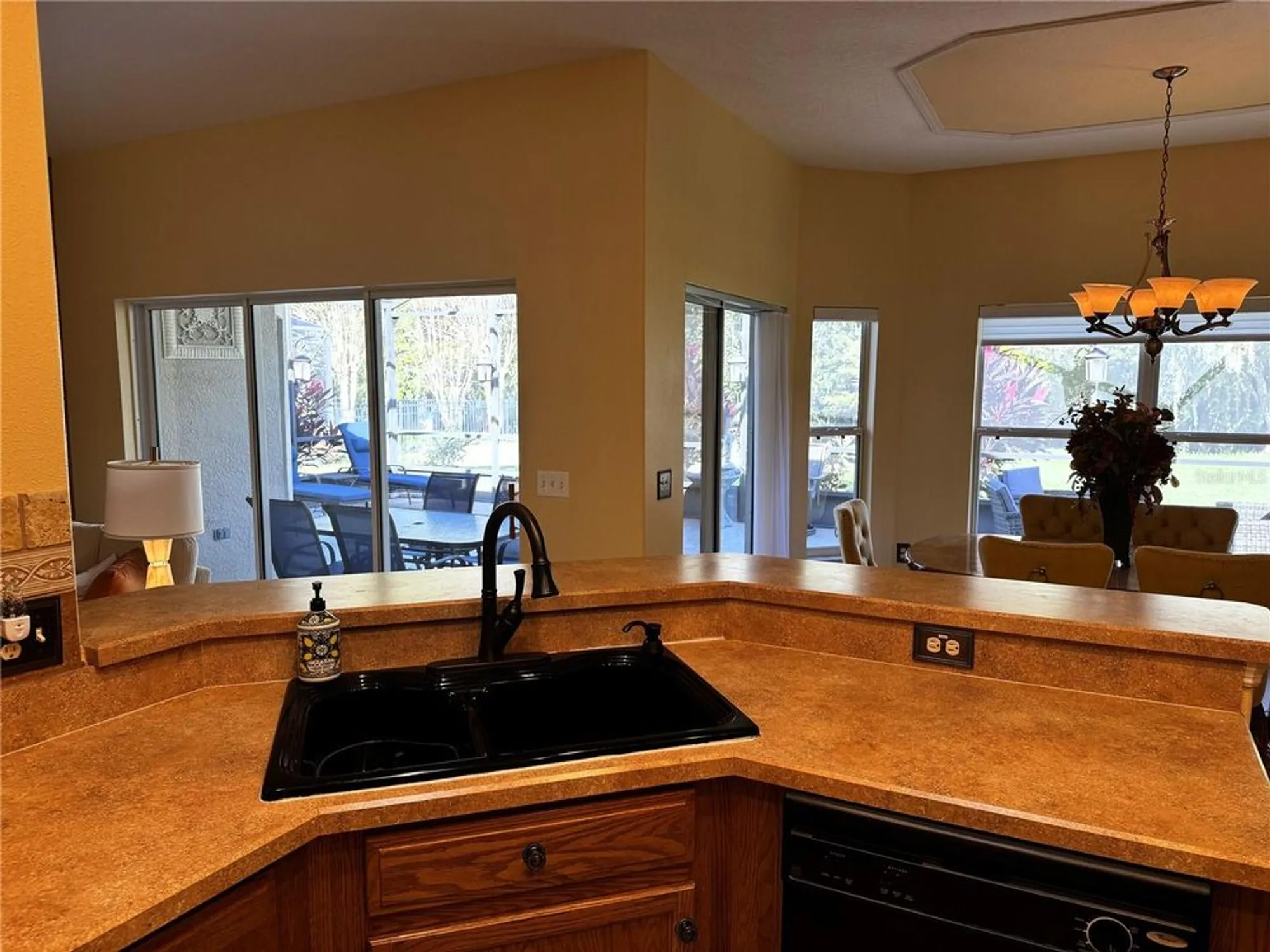 Property Slideshow image 27 of 68 | 100 vizcaya ct, Poinciana, FL, 34759