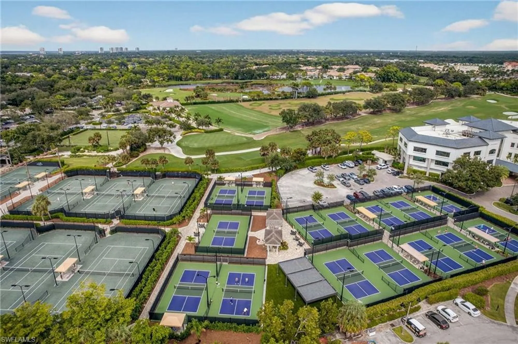 Property Slideshow image 39 of 44 | 3821 woodlake dr, Bonita Springs, FL, 34134