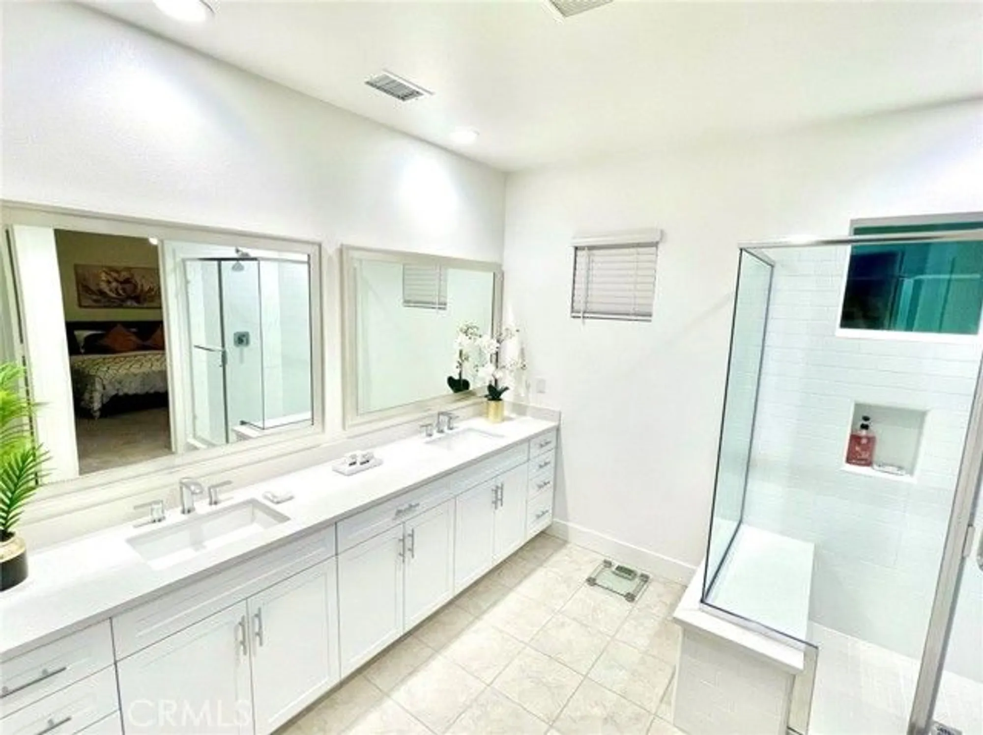 Property Slideshow image 16 of 26 | 84657 litorale ct, Indio, CA, 92203