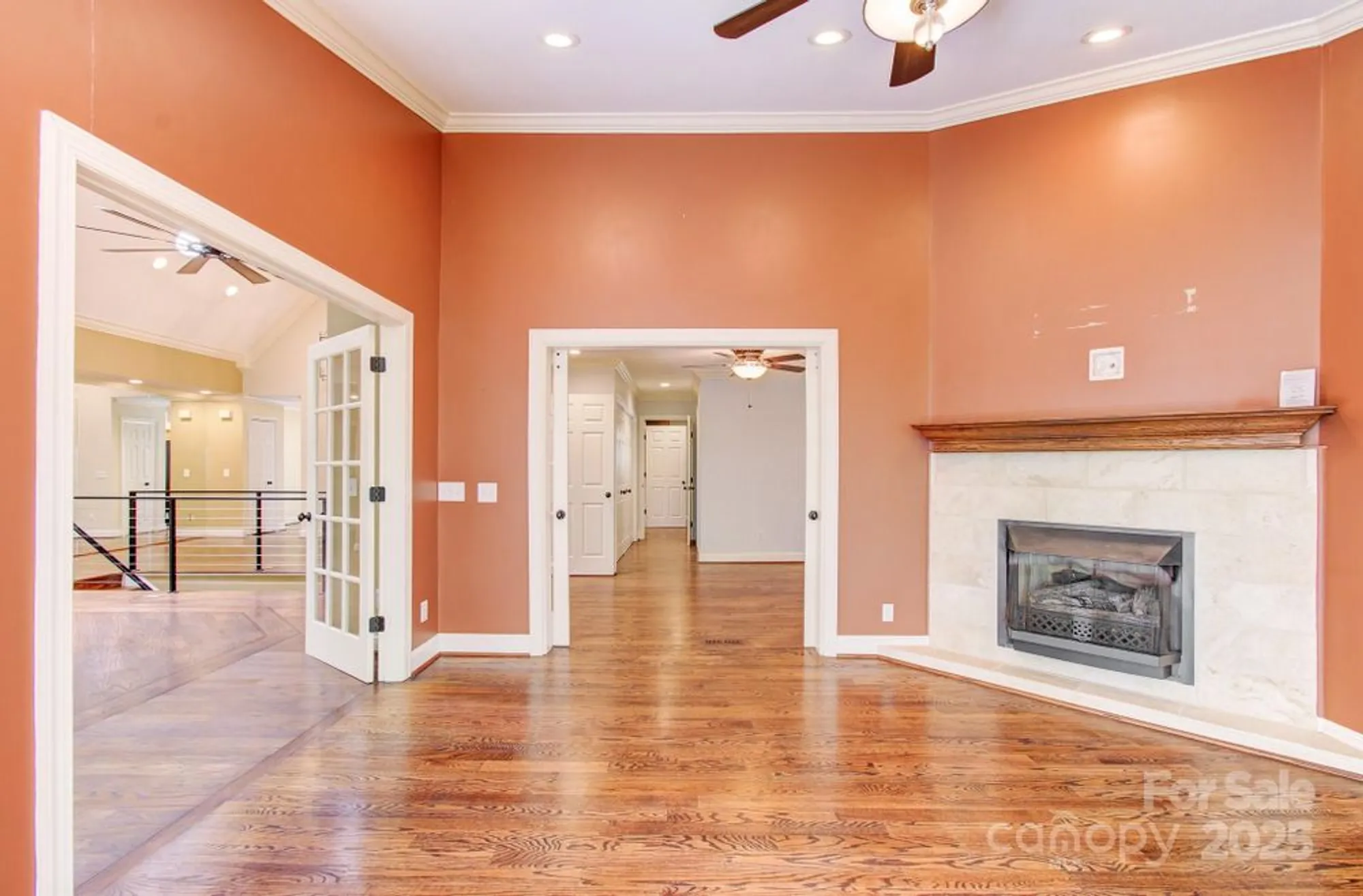 Property Slideshow image 13 of 38 | 305 e high point ln, Hendersonville, NC, 28791