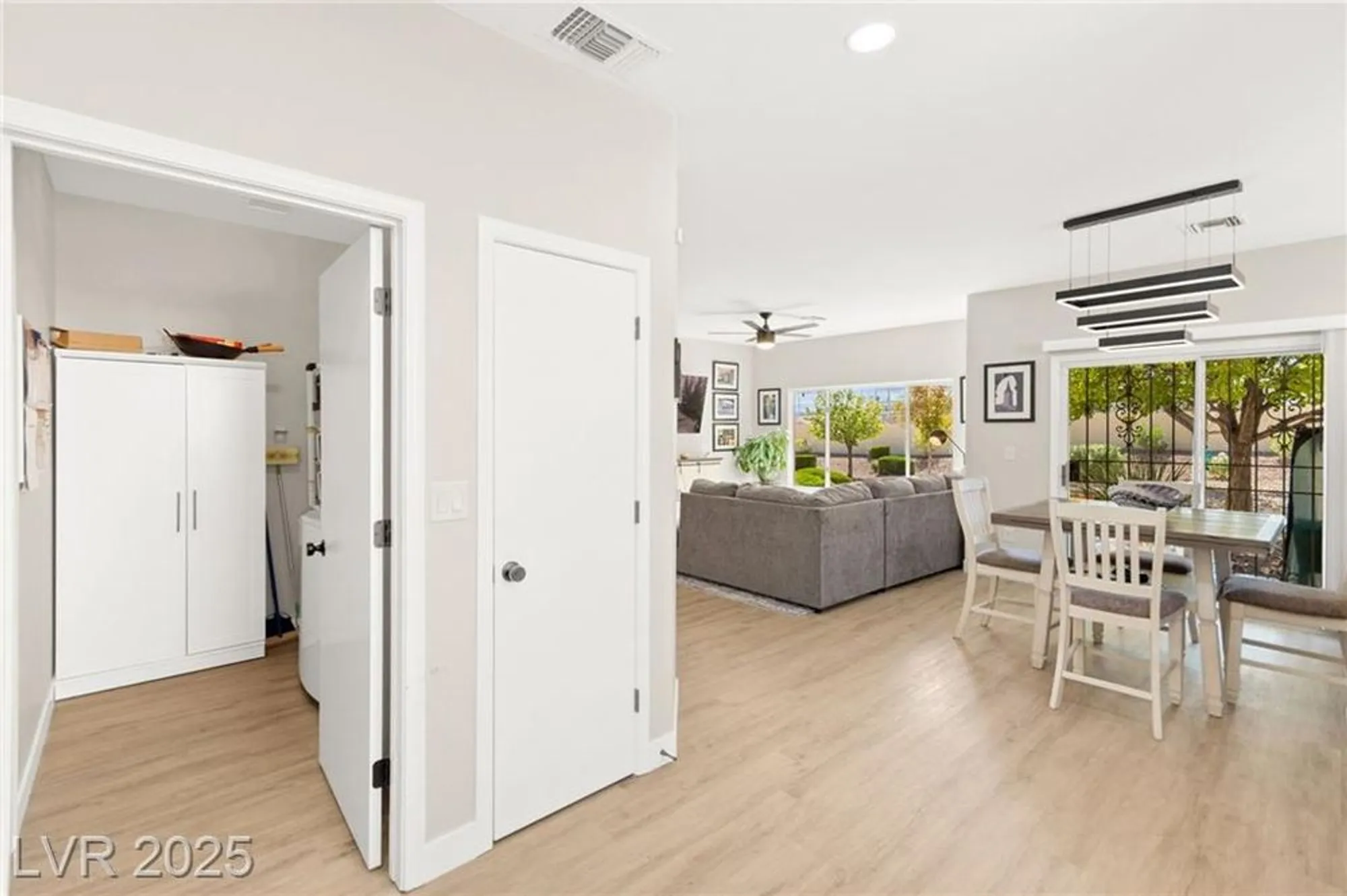 Property Slideshow image 16 of 36 | 11025 mission lakes ave, Las Vegas, NV, 89134