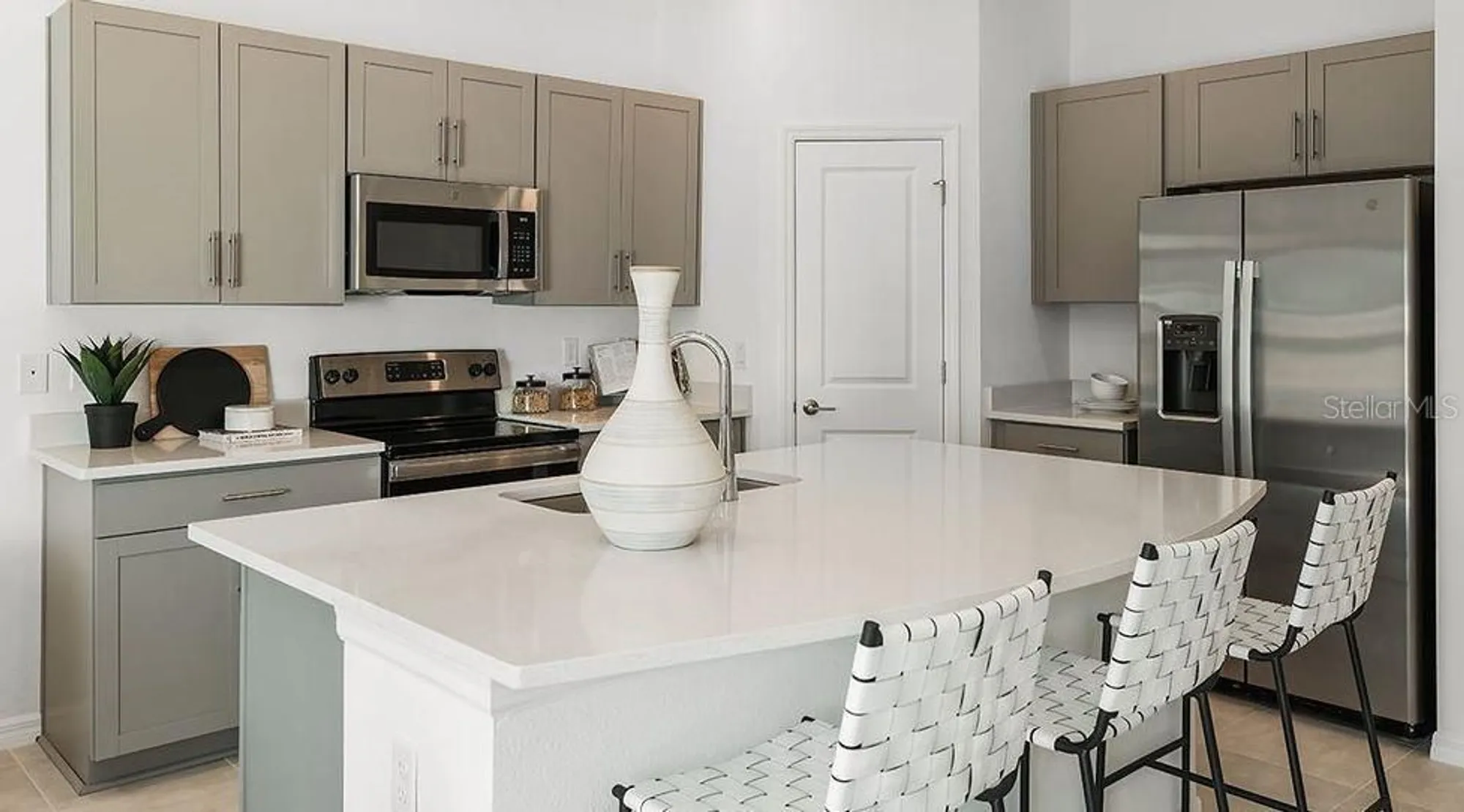 Property Slideshow image 12 of 33 | 15161 cuzcorro ct, Nokomis, FL, 34275