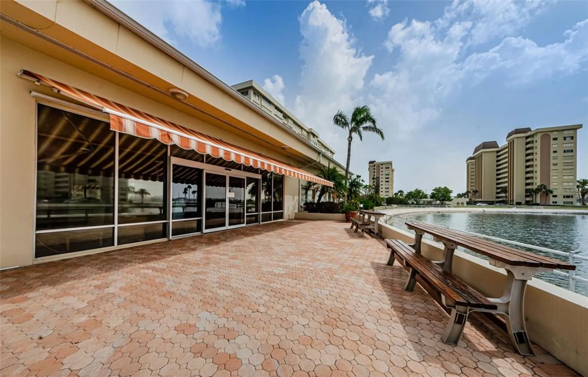 Property Slideshow image 40 of 54 | 4725 cove cir apt 604, Saint Petersburg, FL, 33708