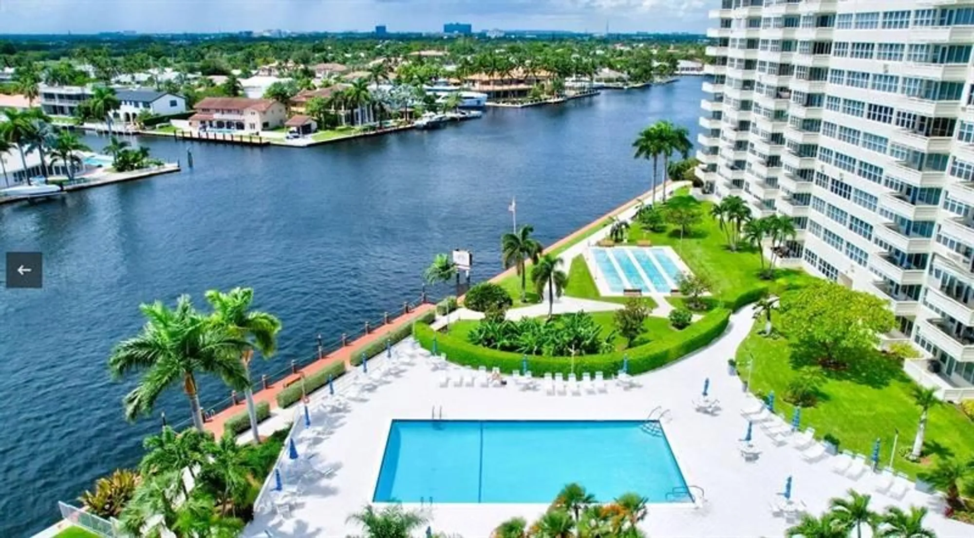 Property Slideshow image 3 of 25 | 3200 ne 36th st 1102, Fort Lauderdale, FL, 33308