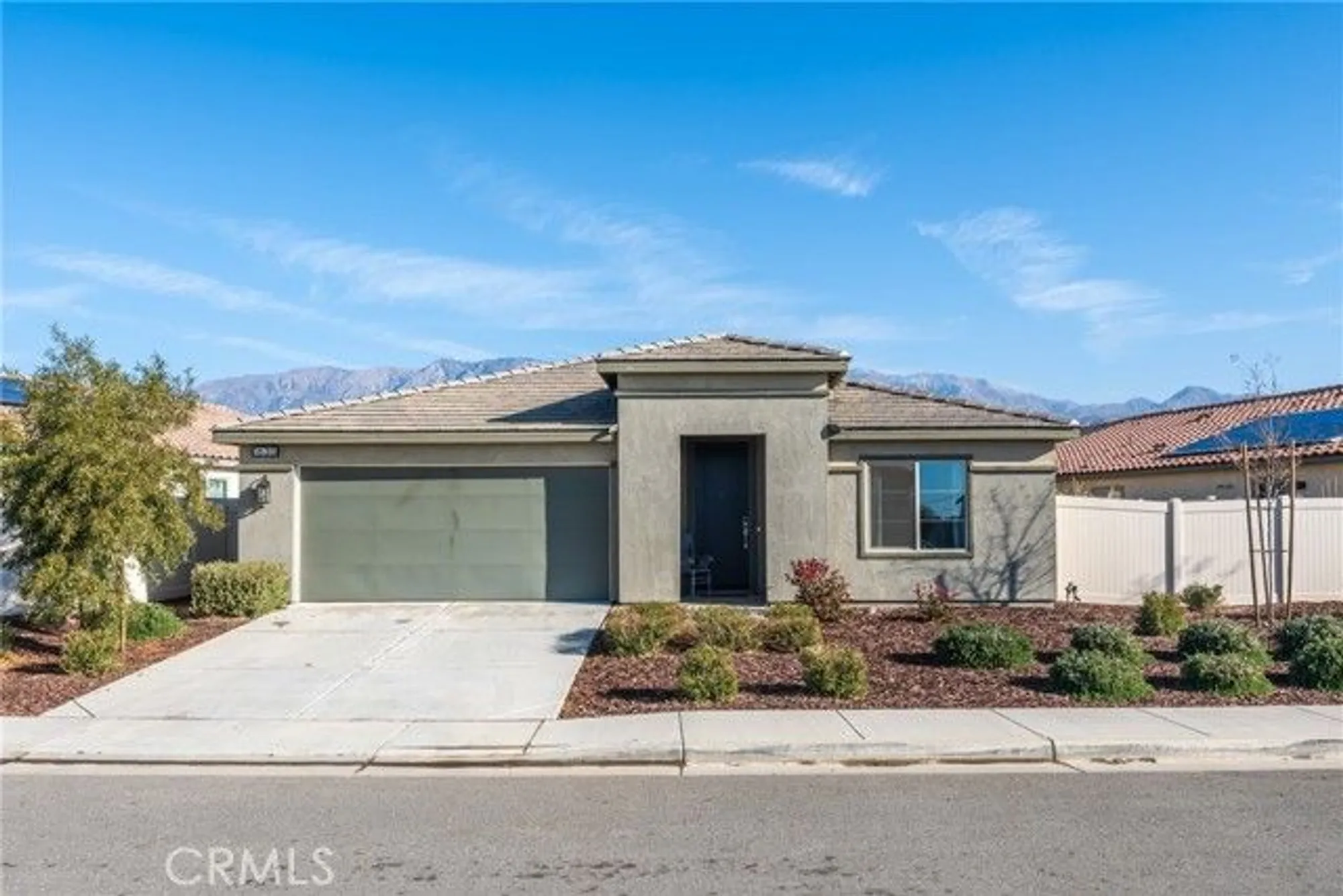 Property Slideshow image 3 of 45 | 1630 easton ln, Beaumont, CA, 92223