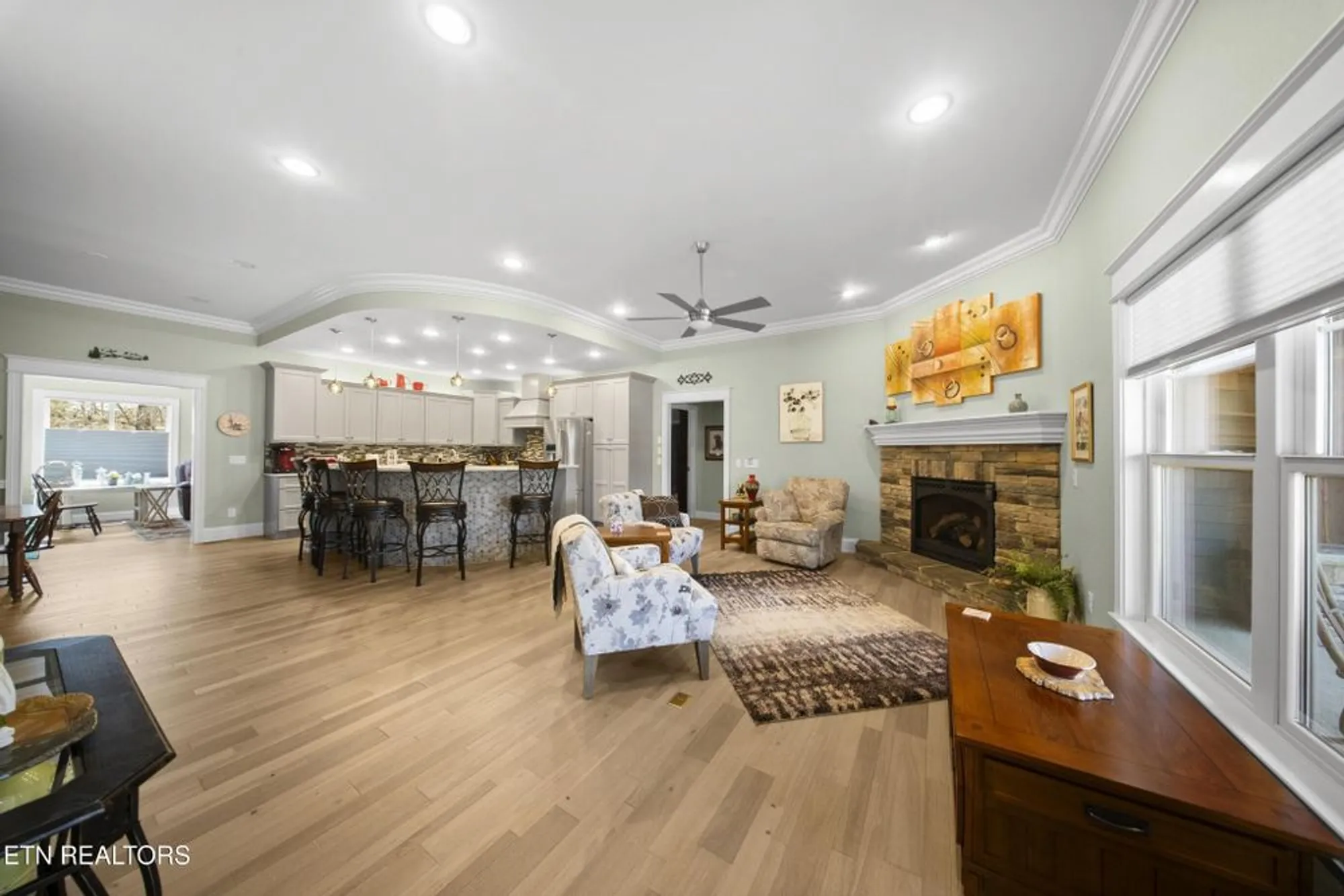 Property Slideshow image 7 of 54 | 12 edgemere ct, Crossville, TN, 38558