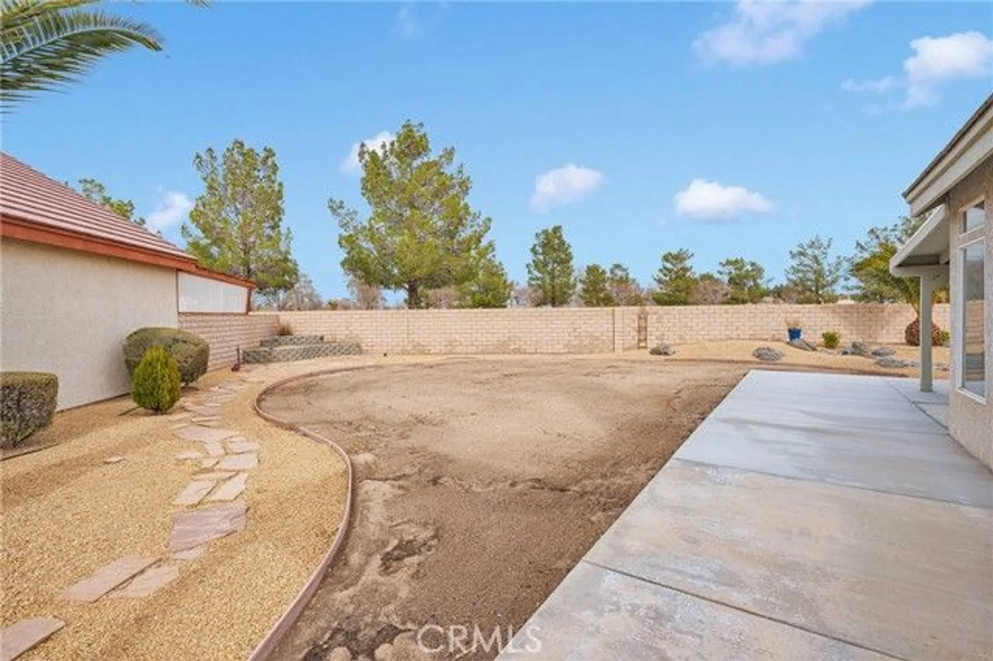 Property Slideshow image 40 of 54 | 19559 northstar ct, Apple Valley, CA, 92308