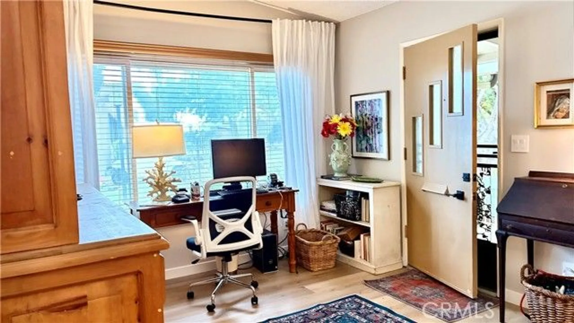 Property Slideshow image 8 of 11 | 13361 el dorado dr apt 201a, Seal Beach, CA, 90740