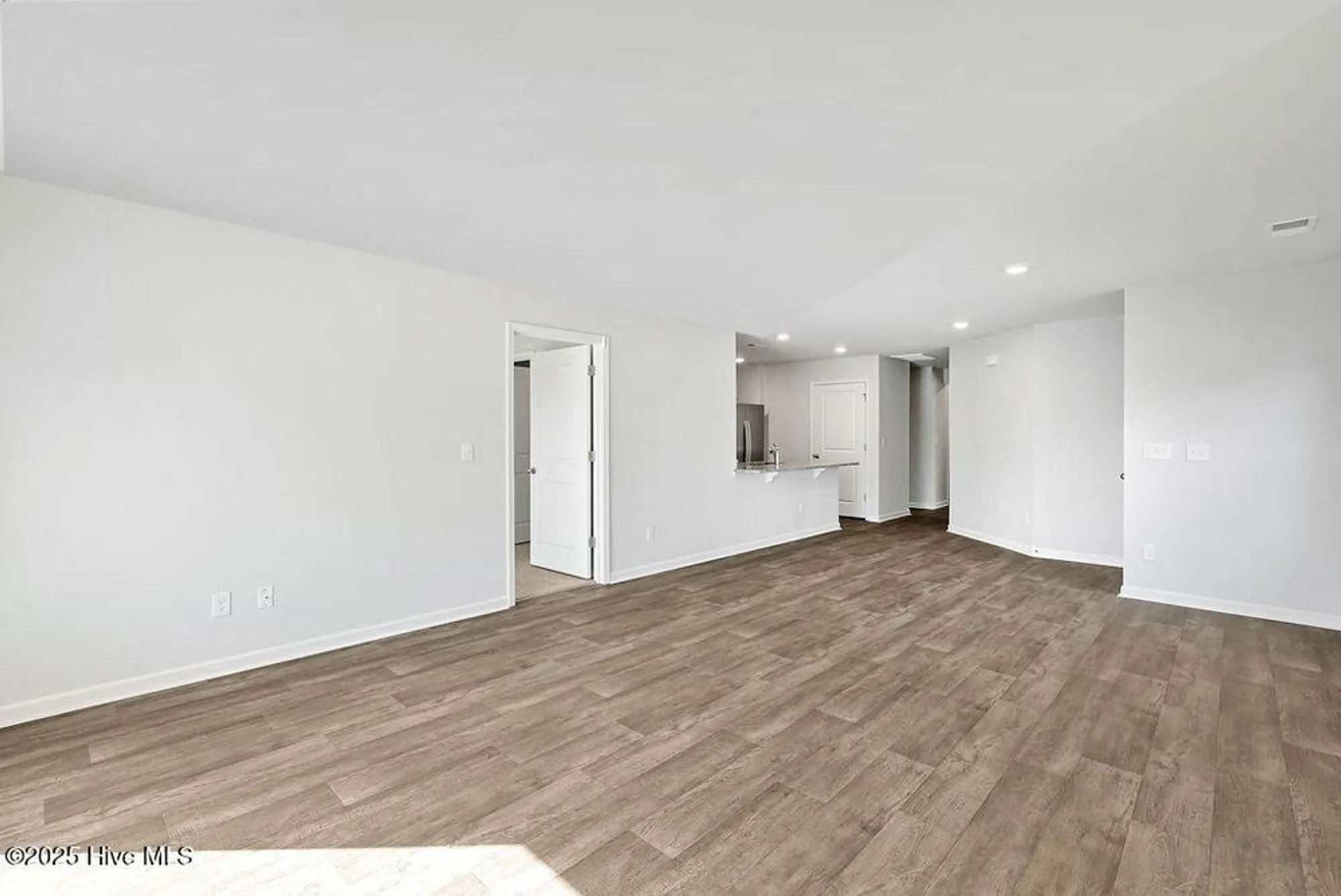 Property Slideshow image 15 of 55 | 2191 sweetspire st unit 2074, Leland, NC, 28451