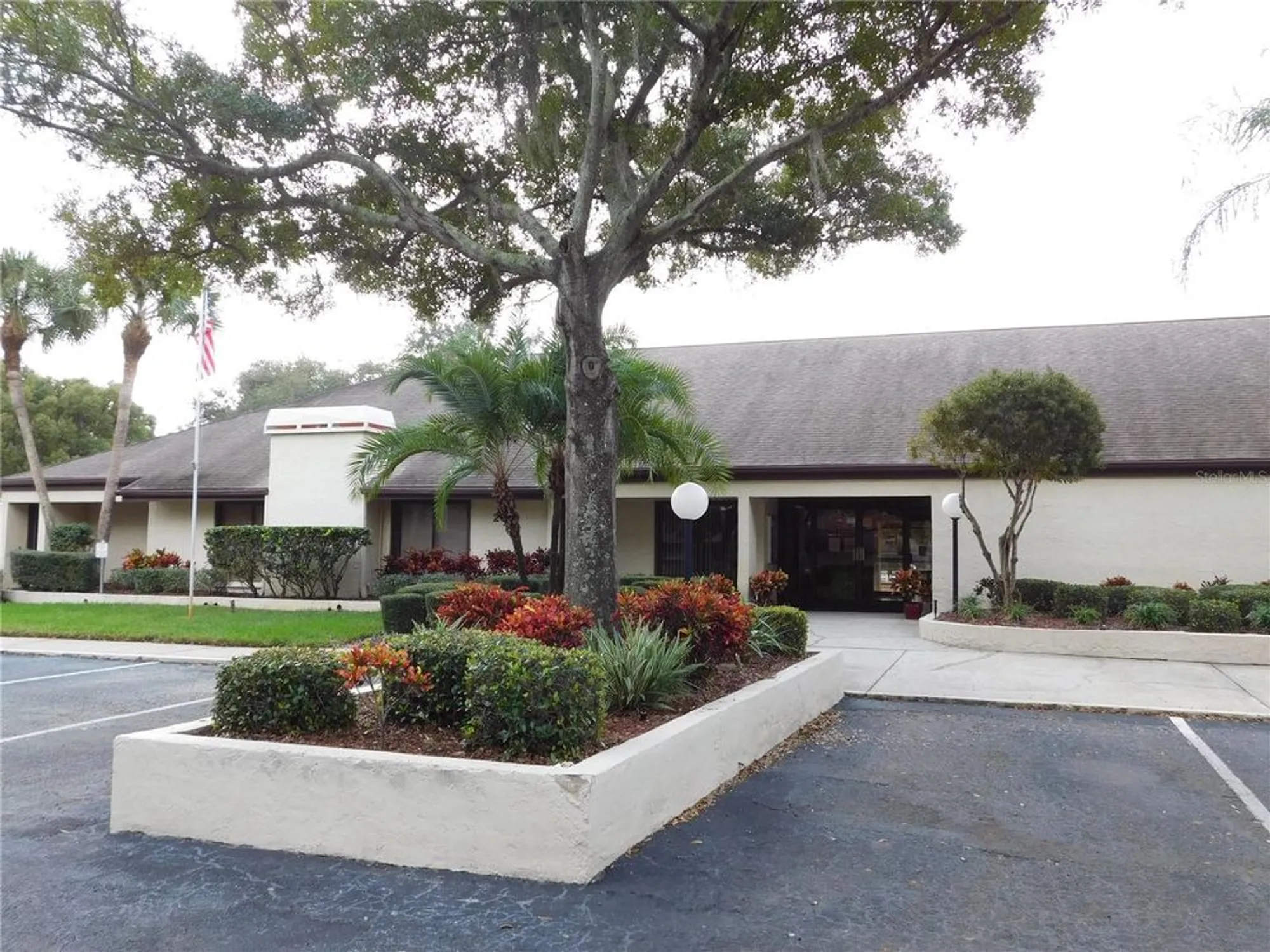 Property Slideshow image 42 of 52 | 2585 bay berry dr 43d, Clearwater, FL, 33763