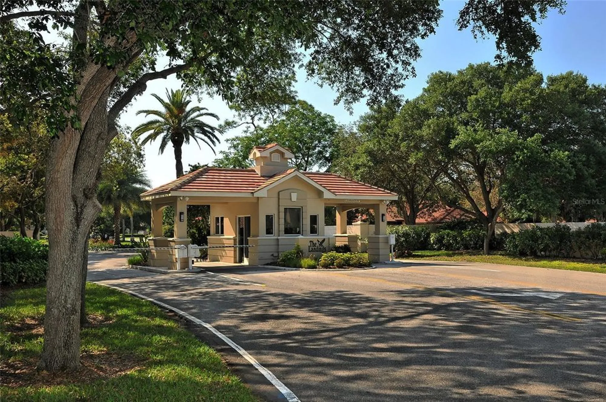 Property Slideshow image 41 of 72 | 1603 starling dr # 101, Sarasota, FL, 34231