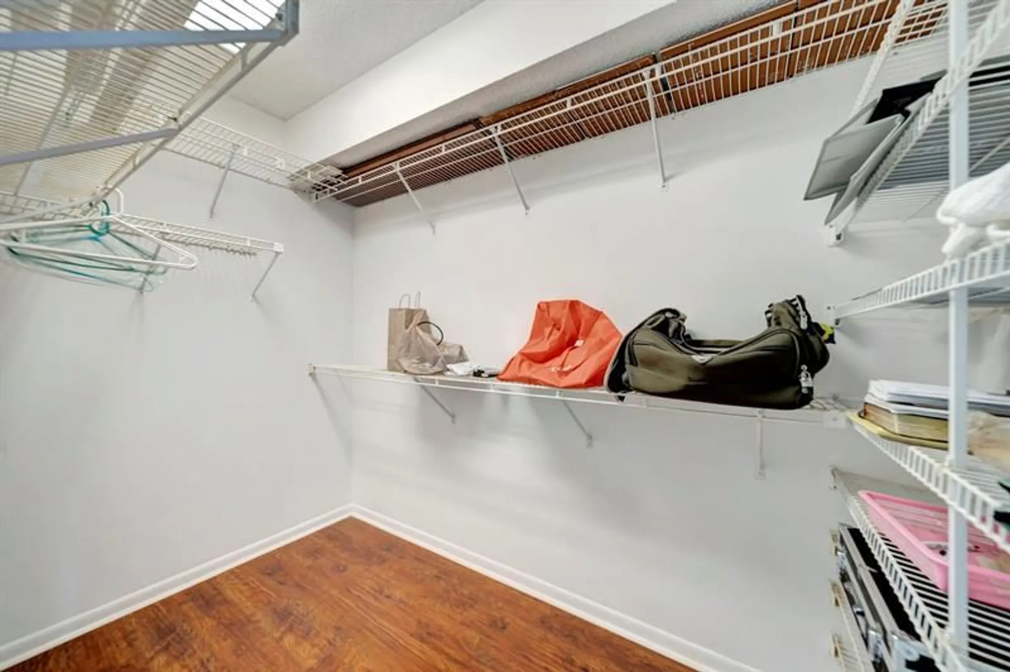 Property Slideshow image 32 of 54 | 900 sw 128th ave, Pembroke Pines, FL, 33027