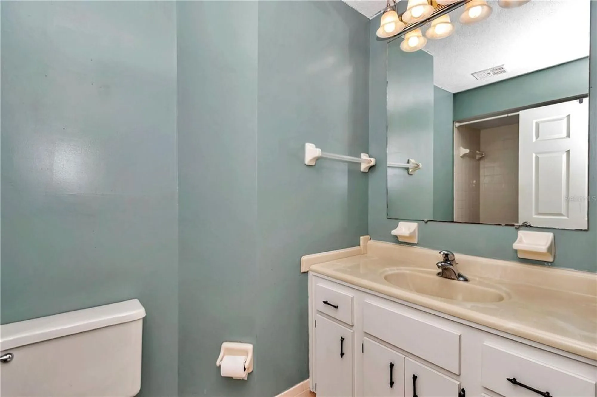 Property Slideshow image 19 of 37 | 8720 sw 108th ln, Ocala, FL, 34481