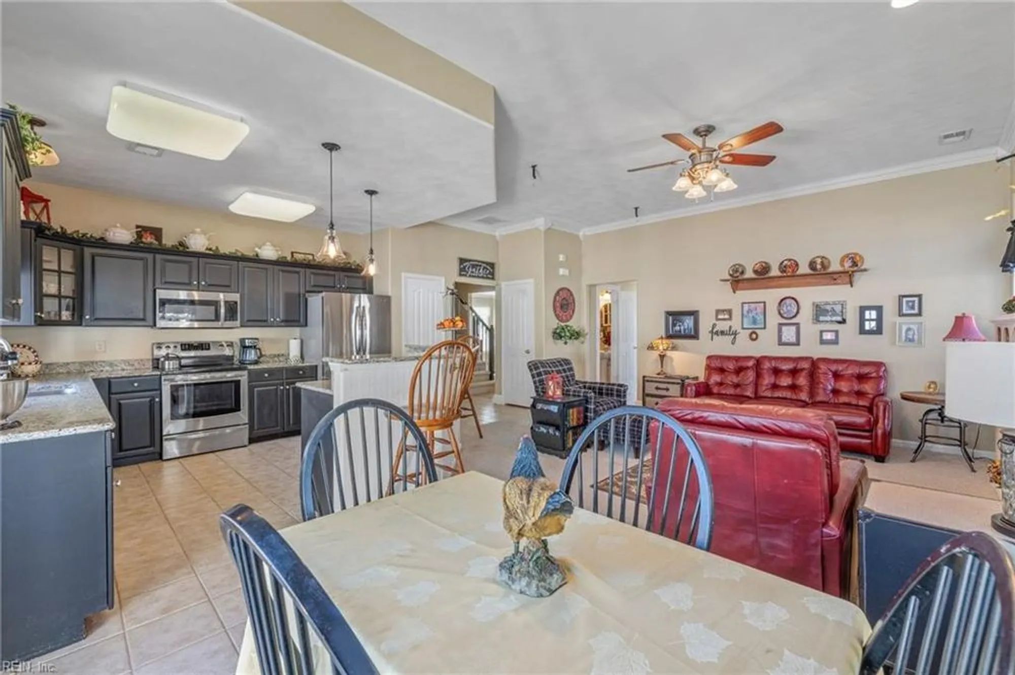 Property Slideshow image 14 of 36 | 800 monroe ct, Chesapeake, VA, 23320