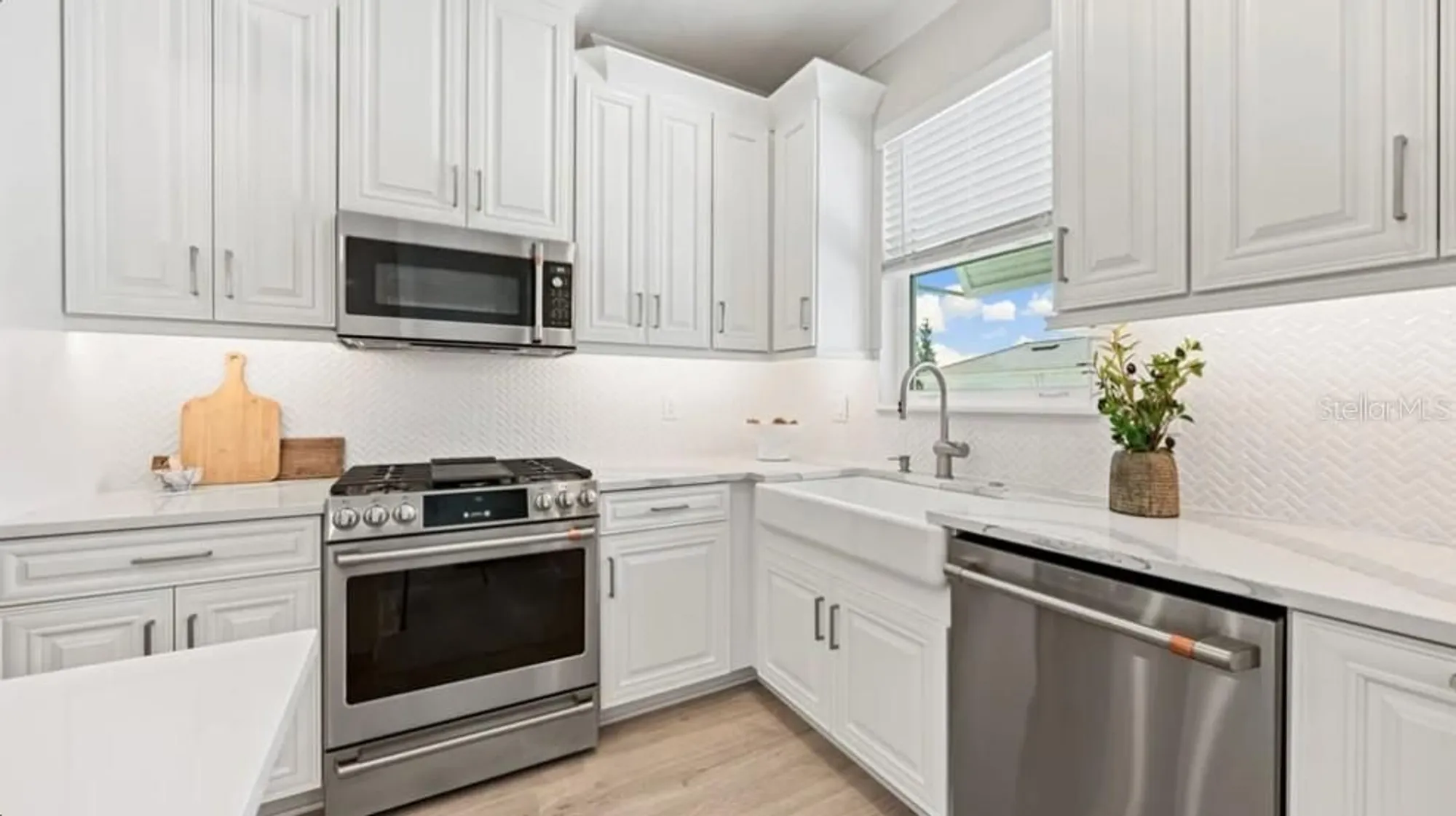 Property Slideshow image 9 of 29 | 4054 santa caterina blvd # 9102, Bradenton, FL, 34211