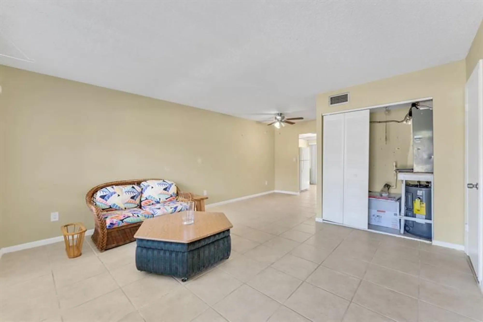 Property Slideshow image 10 of 29 | 331 nw 76th ave apt 104, Margate, FL, 33063