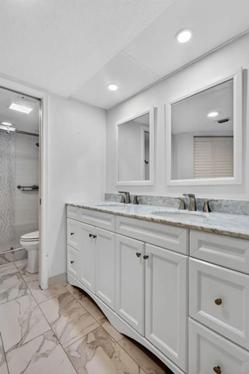 Property Slideshow image 29 of 58 | 13055 sw 15th ct s310, Pembroke Pines, FL, 33027