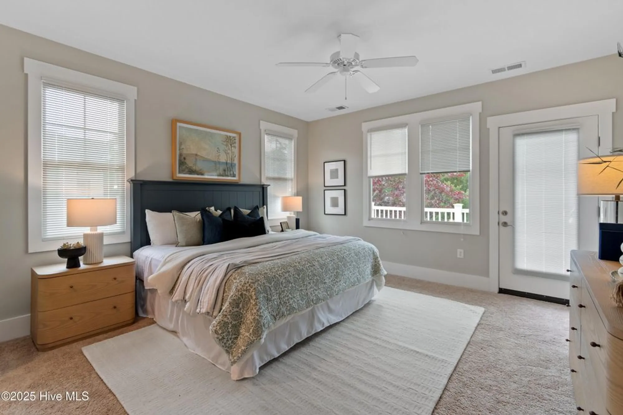 Property Slideshow image 15 of 61 | 2537 st james dr apt 303, Southport, NC, 28461