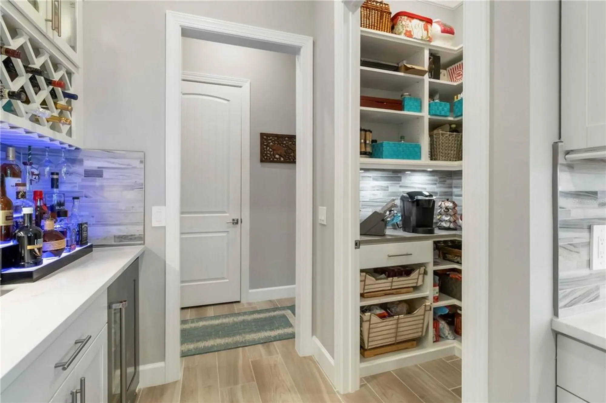 Property Slideshow image 24 of 83 | 7327 summerland cv, Bradenton, FL, 34202