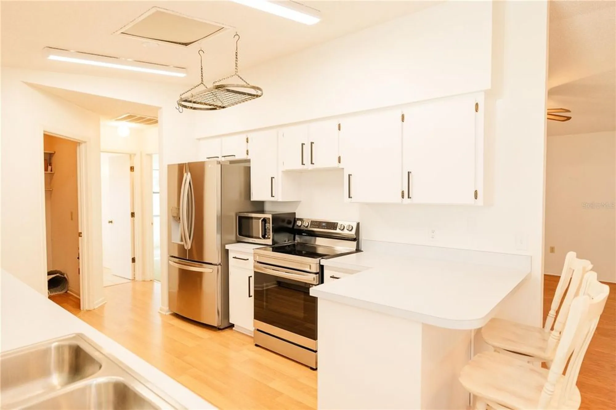 Property Slideshow image 13 of 41 | 3130 prairie dunes cir, Lakeland, FL, 33810