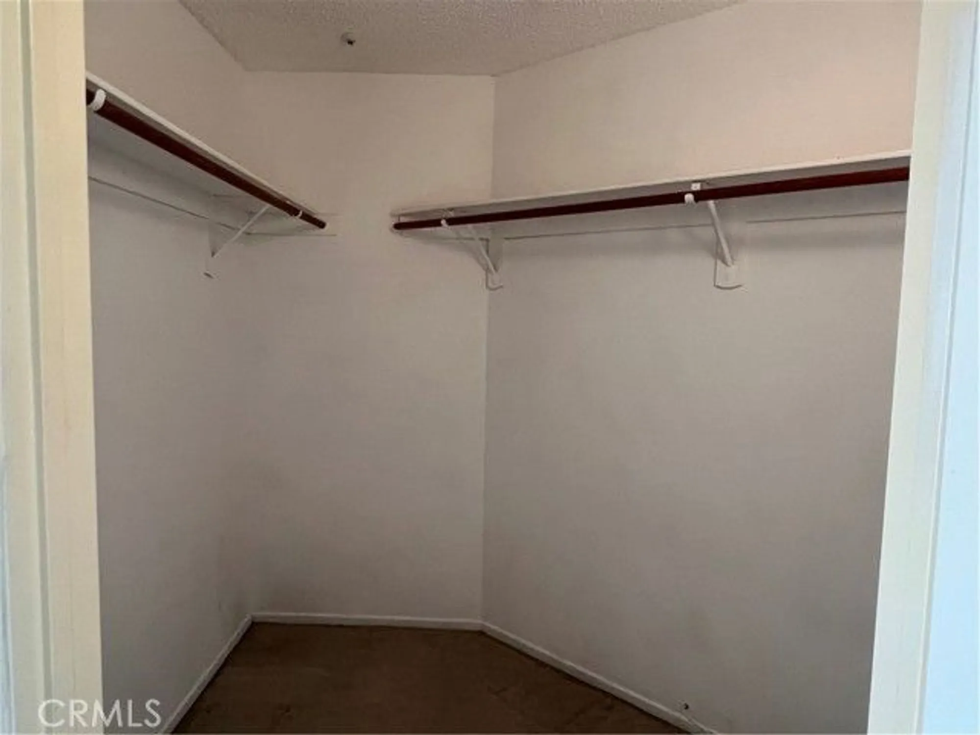 Property Slideshow image 27 of 28 | 19163 palo verde dr, Apple Valley, CA, 92308