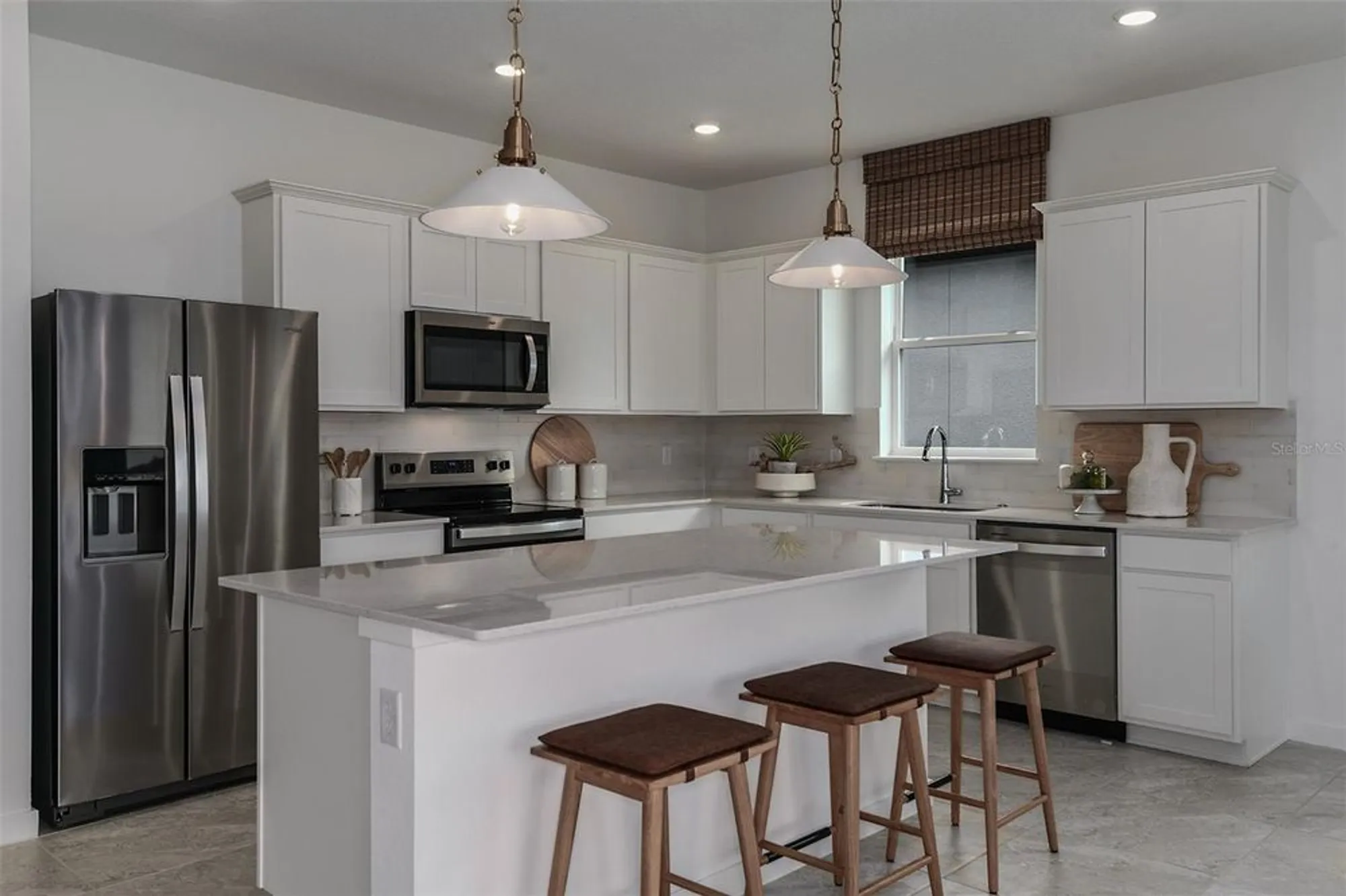 Property Slideshow image 2 of 29 | 9437 daylight dr, Parrish, FL, 34219