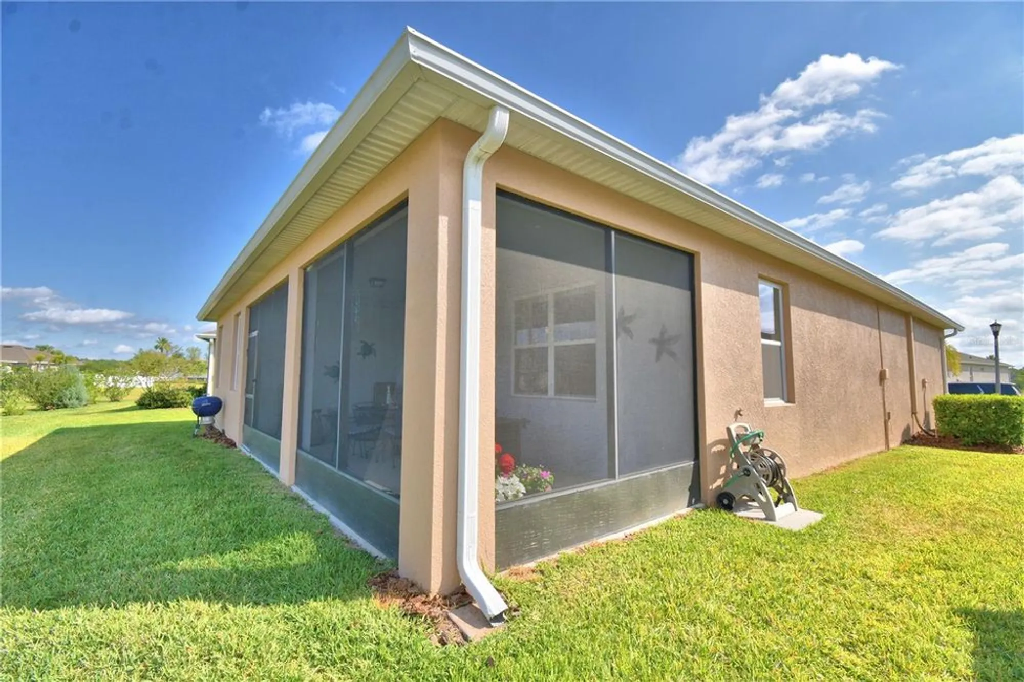 Property Slideshow image 45 of 55 | 2577 canyon crest dr, Lakeland, FL, 33811