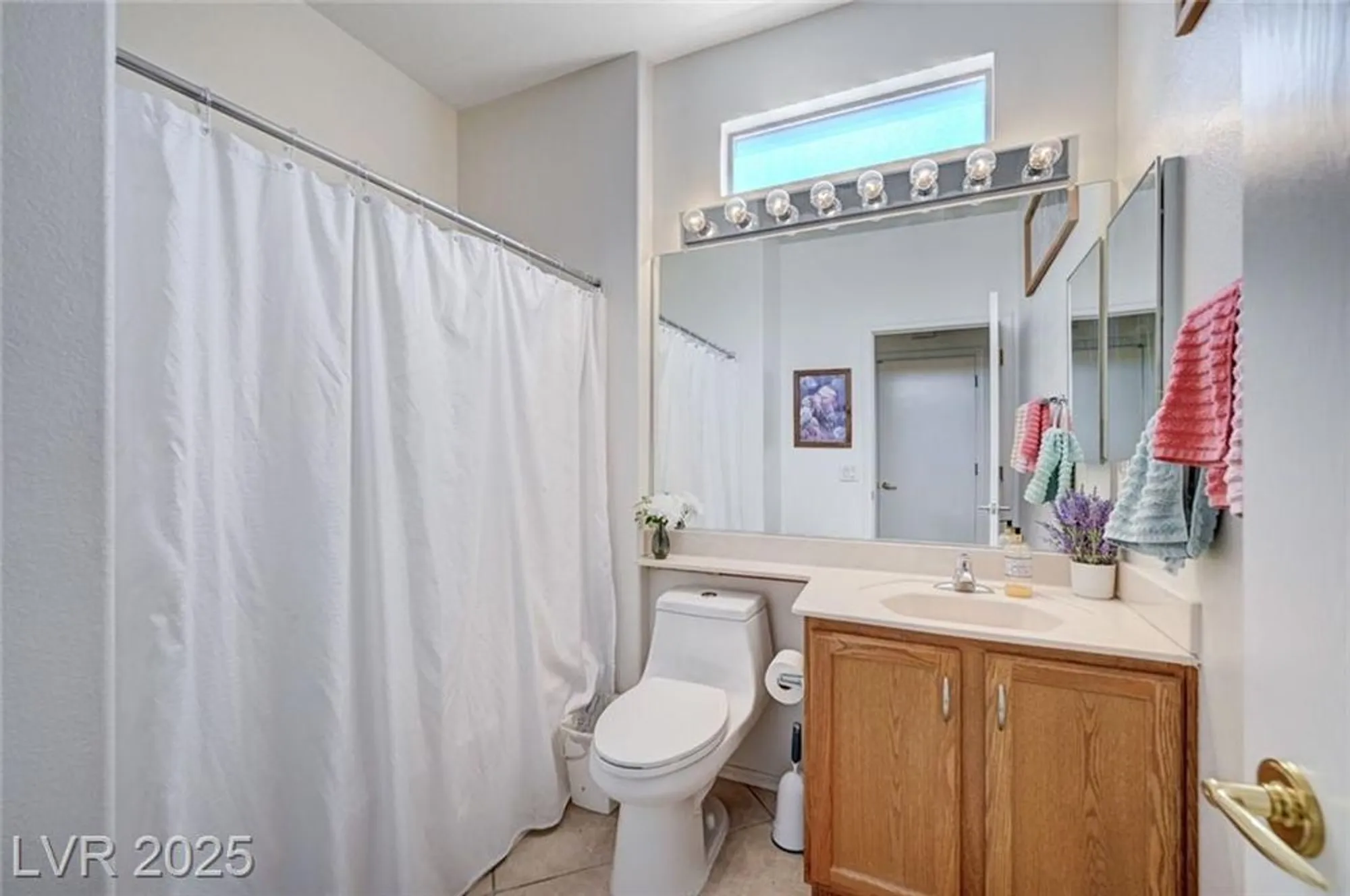 Property Slideshow image 22 of 60 | 580 carmel mesa dr, Henderson, NV, 89012