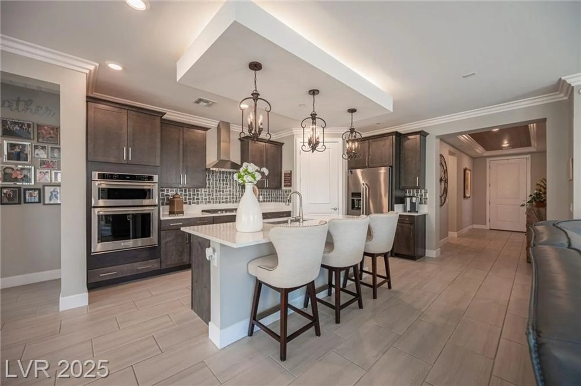 Property Slideshow image 8 of 55 | 35 cliffwater st, Henderson, NV, 89011