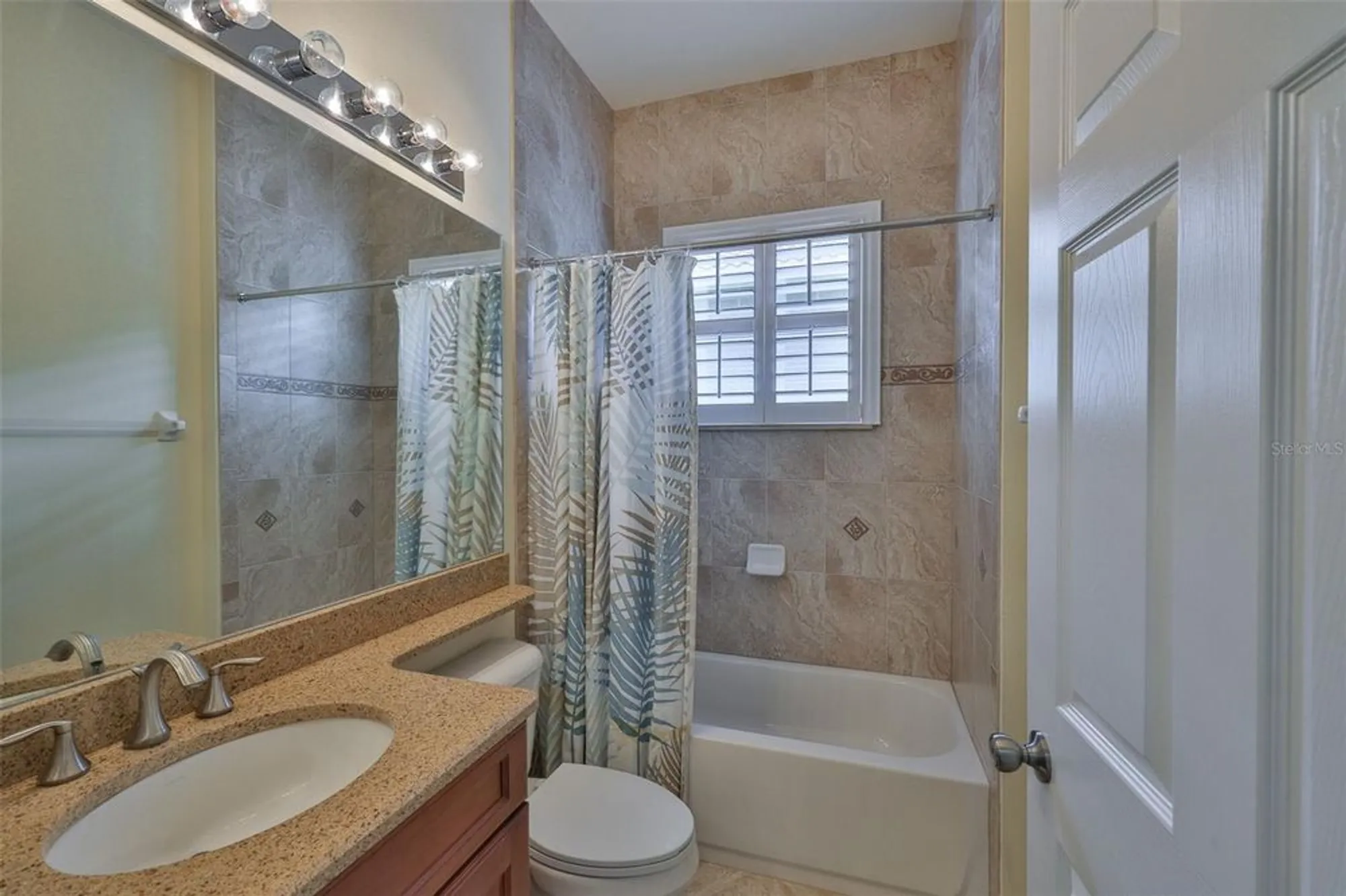 Property Slideshow image 38 of 75 | 16227 cape coral dr, Wimauma, FL, 33598