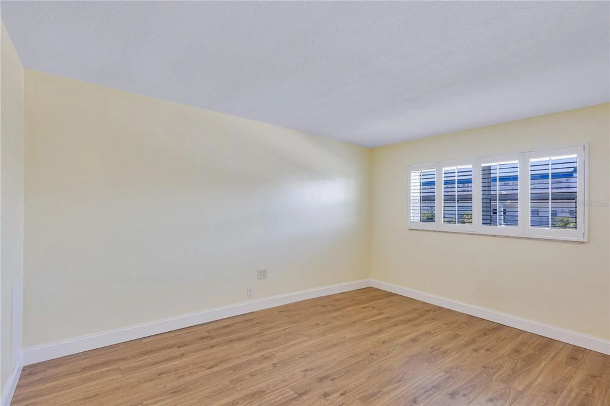 Property Slideshow image 22 of 36 | 7 dunoon pl apt 306, Dunedin, FL, 34698