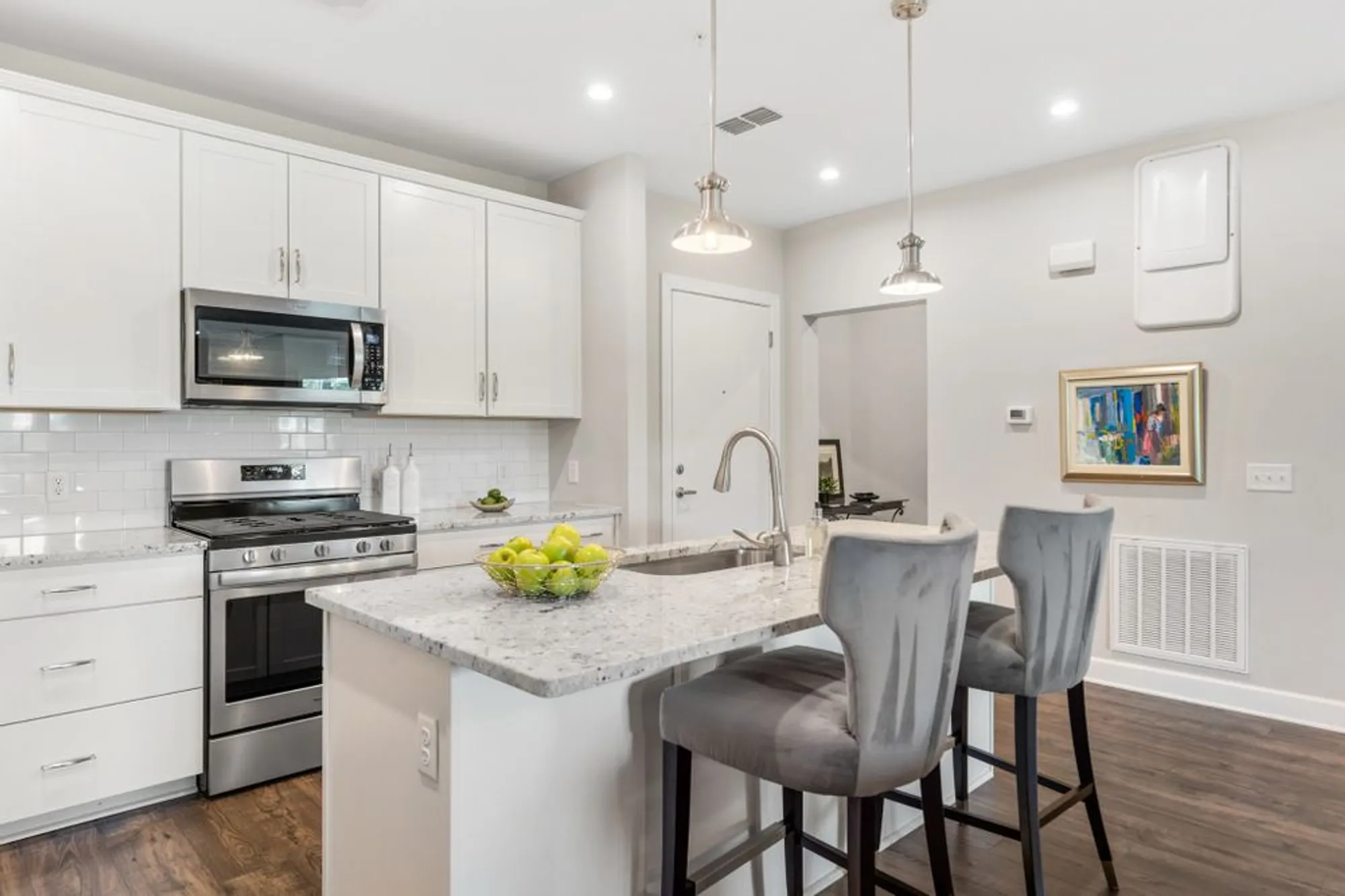 Property Slideshow image 9 of 32 | 141 saundersville rd apt 1405, Hendersonville, TN, 37075