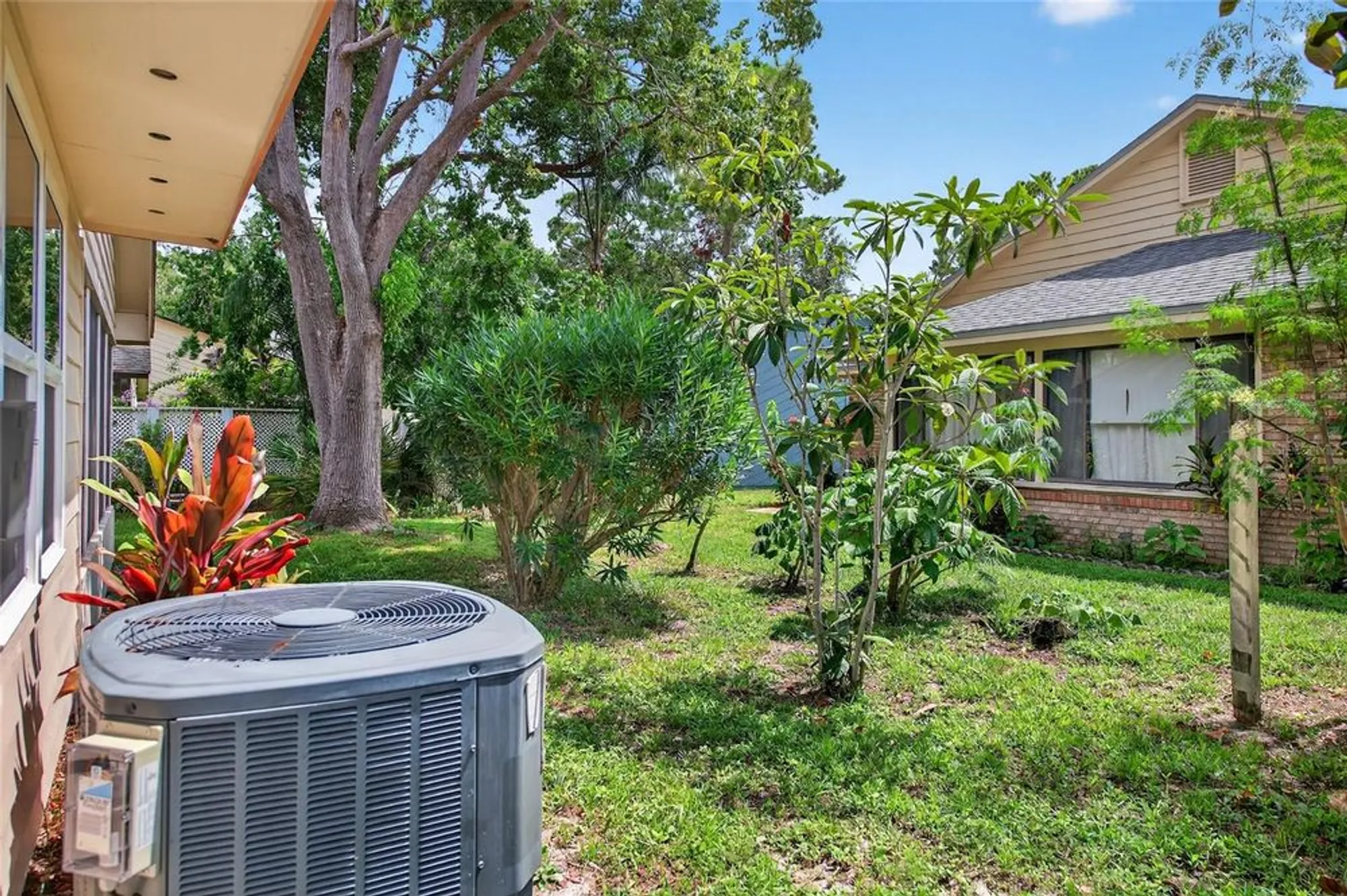 Property Slideshow image 20 of 37 | 144 grebe ct, Daytona Beach, FL, 32119