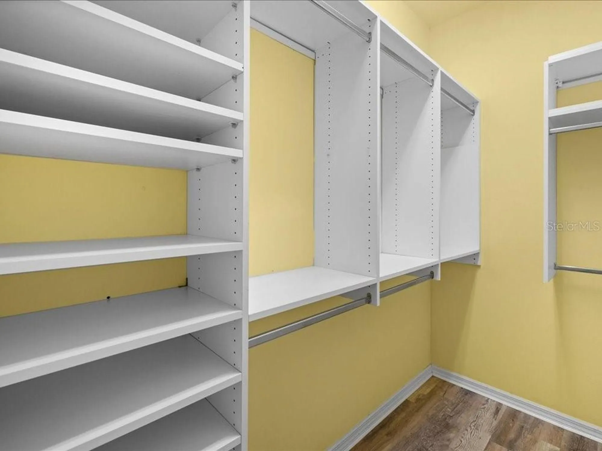 Property Slideshow image 32 of 61 | 3927 whispering oaks dr, North Port, FL, 34287