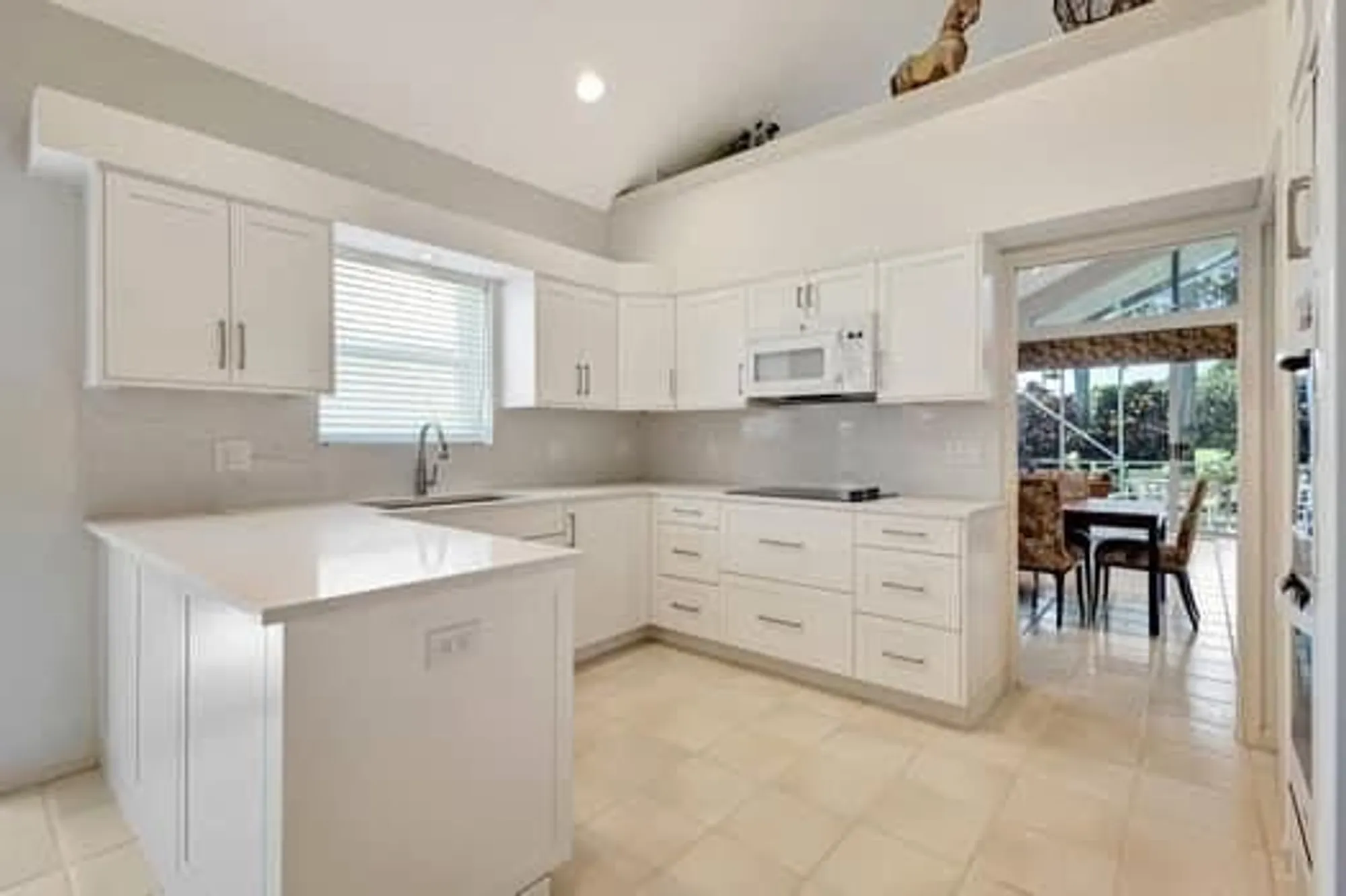 Property Slideshow image 15 of 55 | 11917 fountainside cir, Boynton Beach, FL, 33437